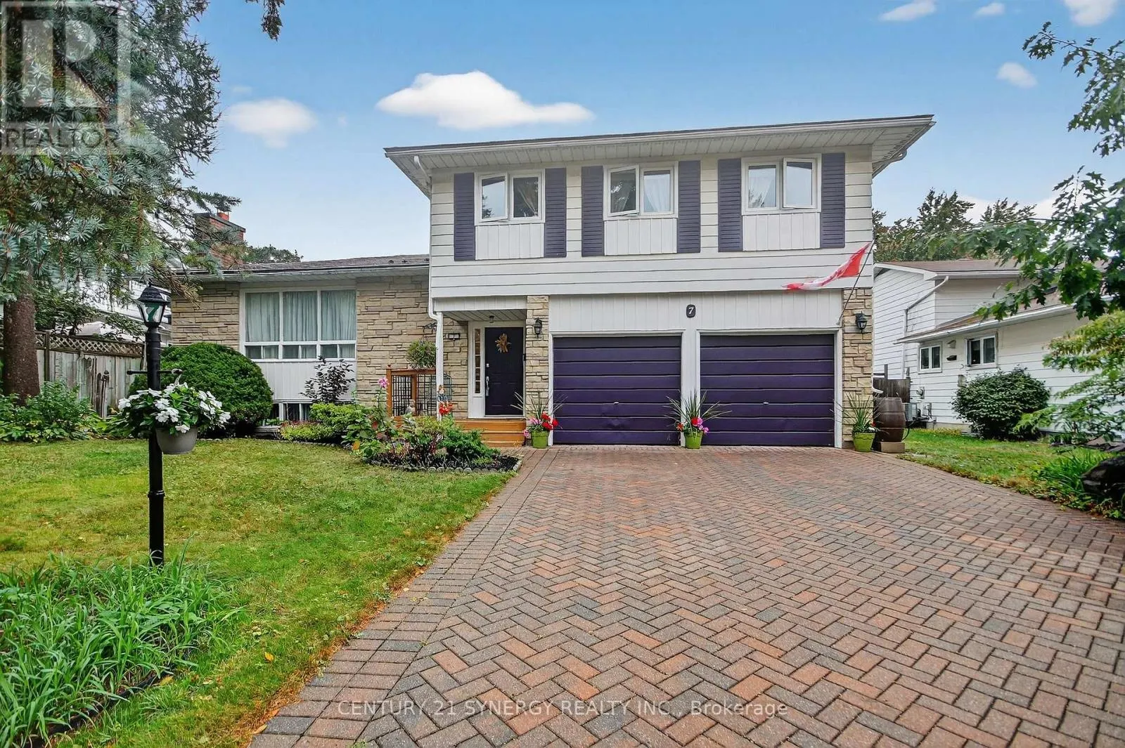 7 ST REMY DRIVE