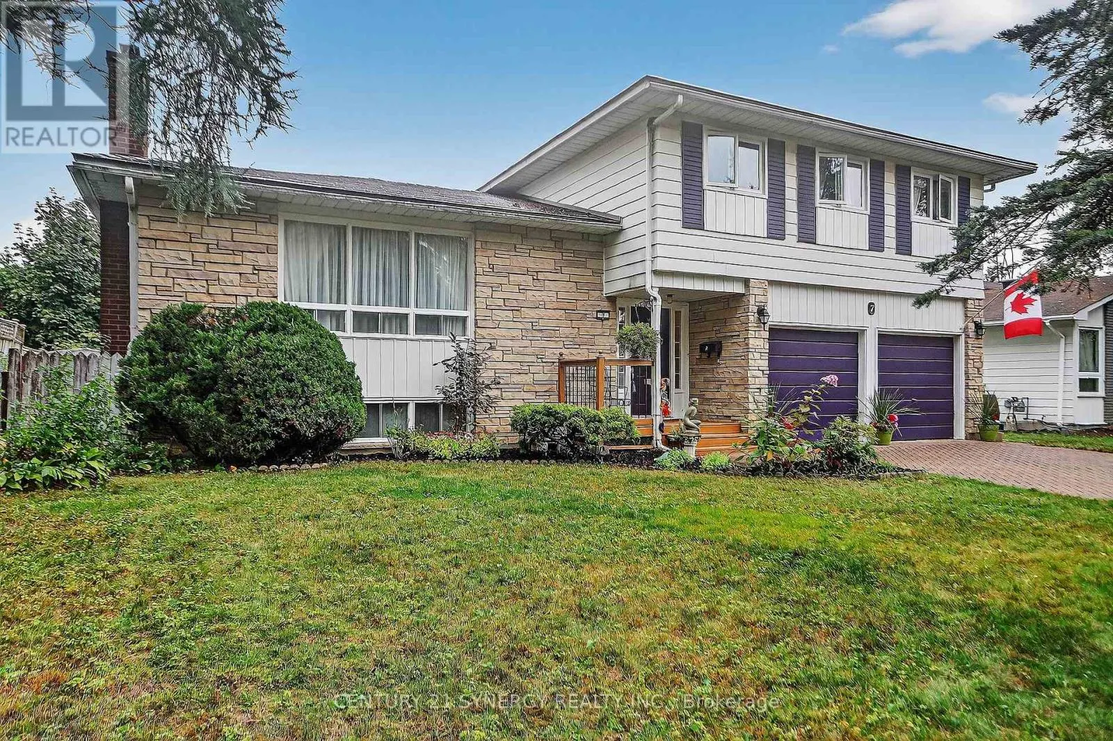 7 ST REMY DRIVE