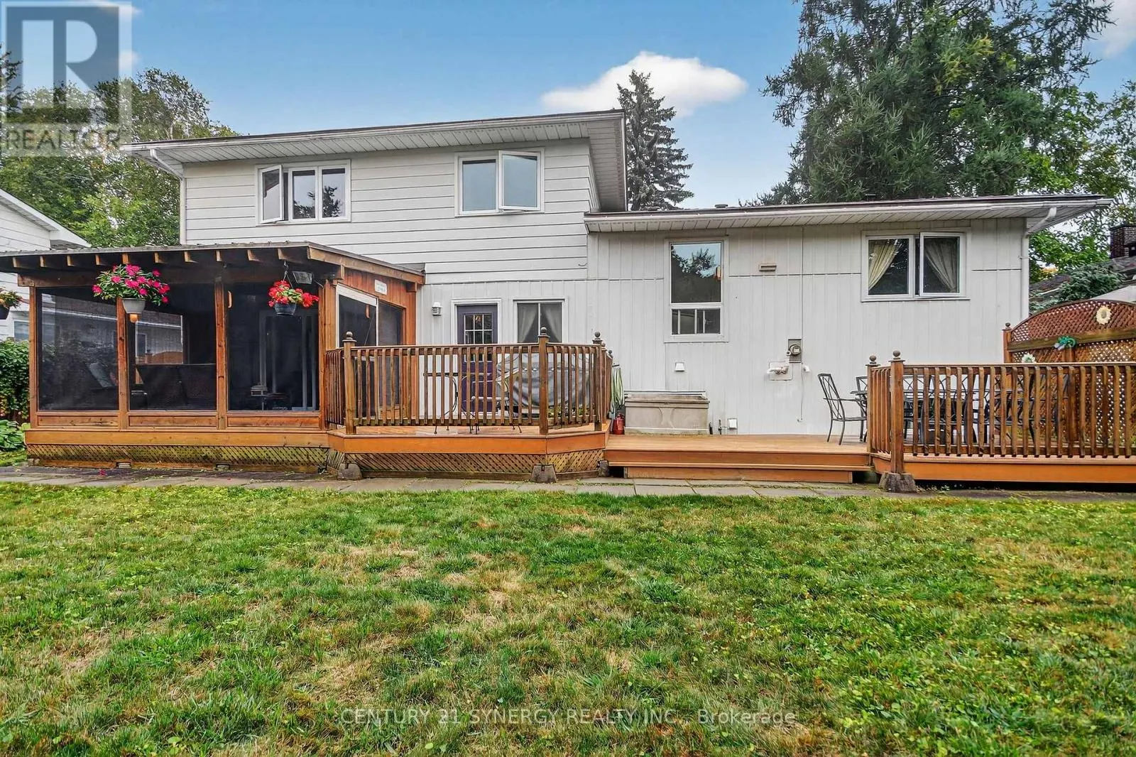 7 ST REMY DRIVE