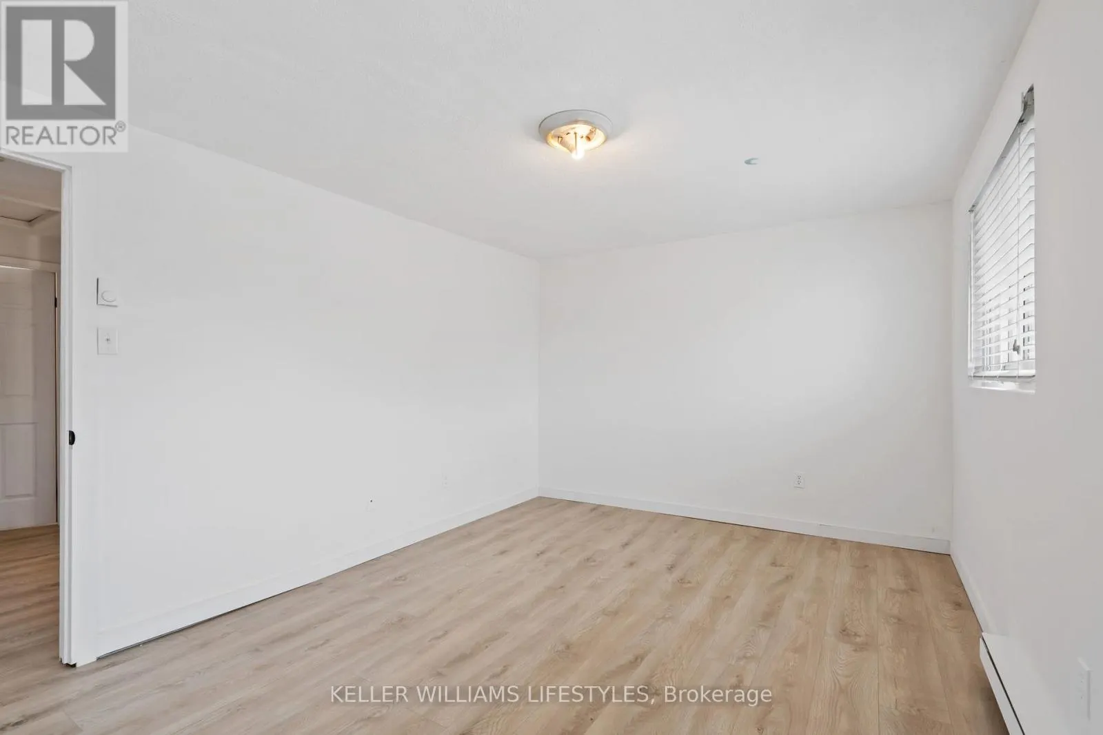 26 - 166 SOUTHDALE ROAD W, #26