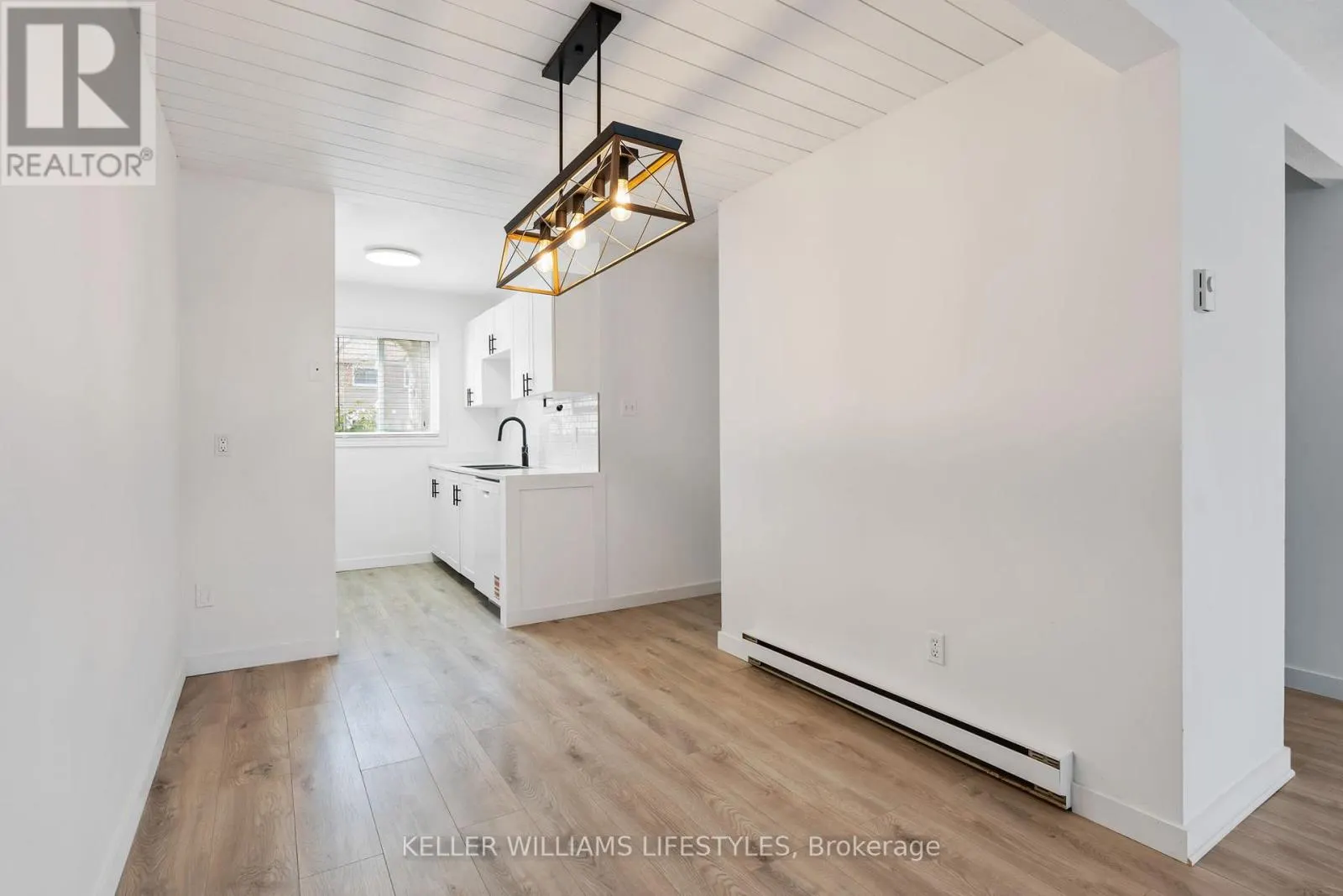 26 - 166 SOUTHDALE ROAD W, #26