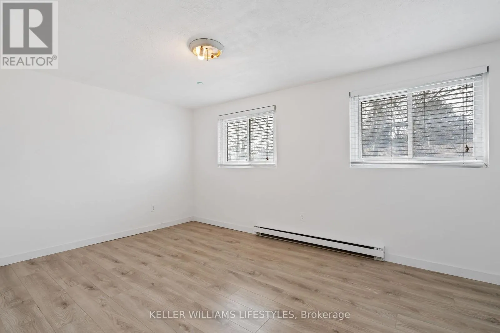 26 - 166 SOUTHDALE ROAD W, #26