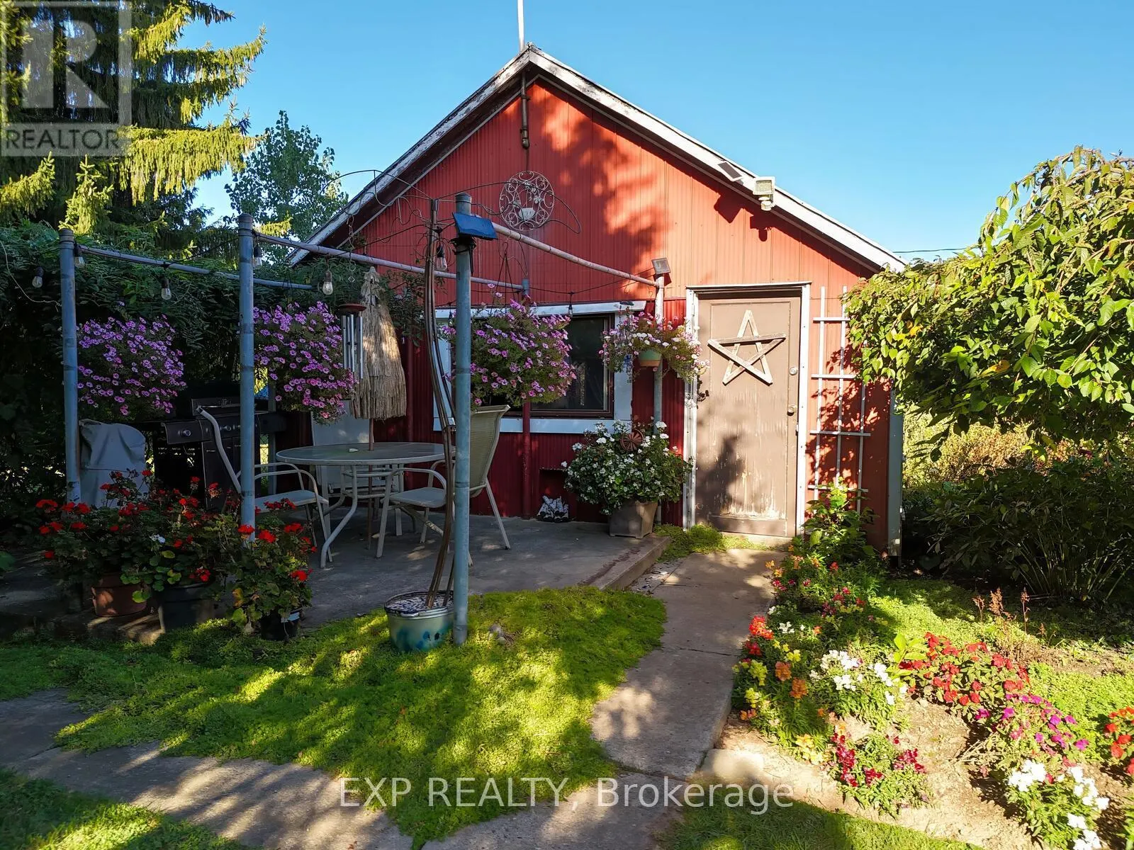 5558 COBBLE HILL ROAD