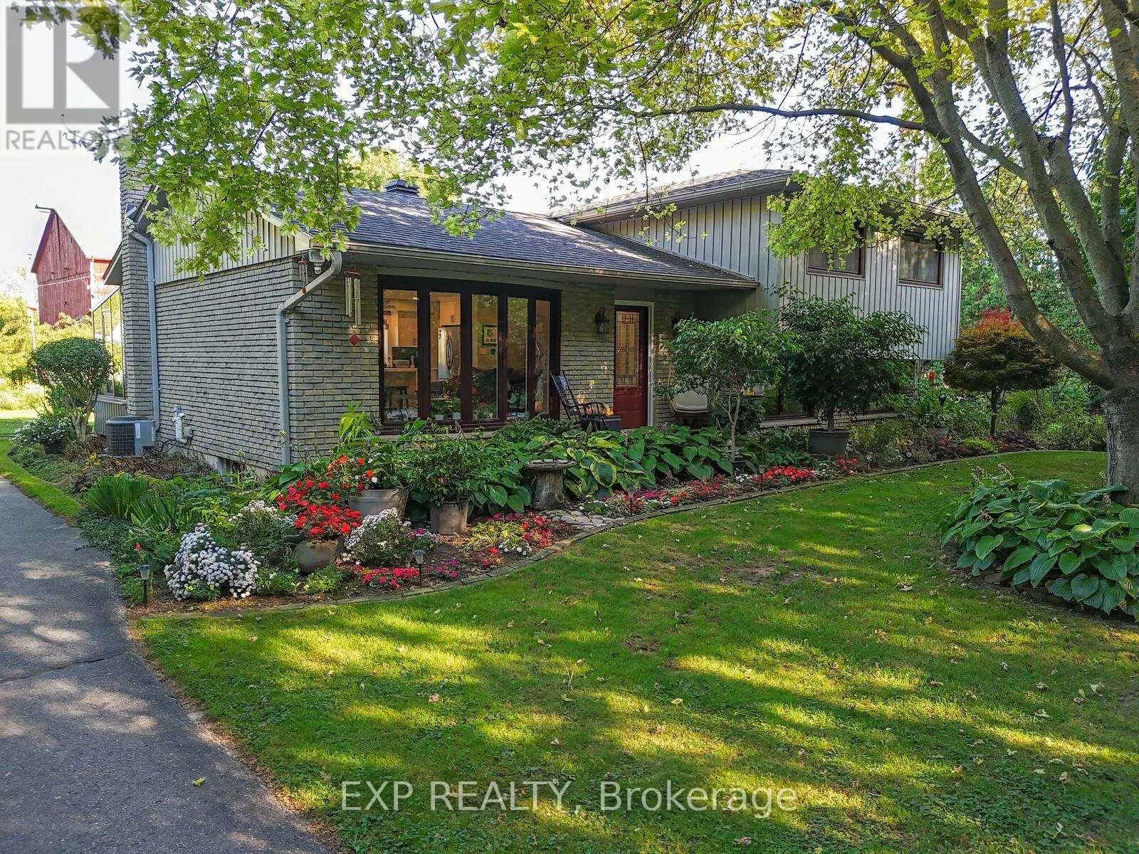 5558 COBBLE HILL ROAD