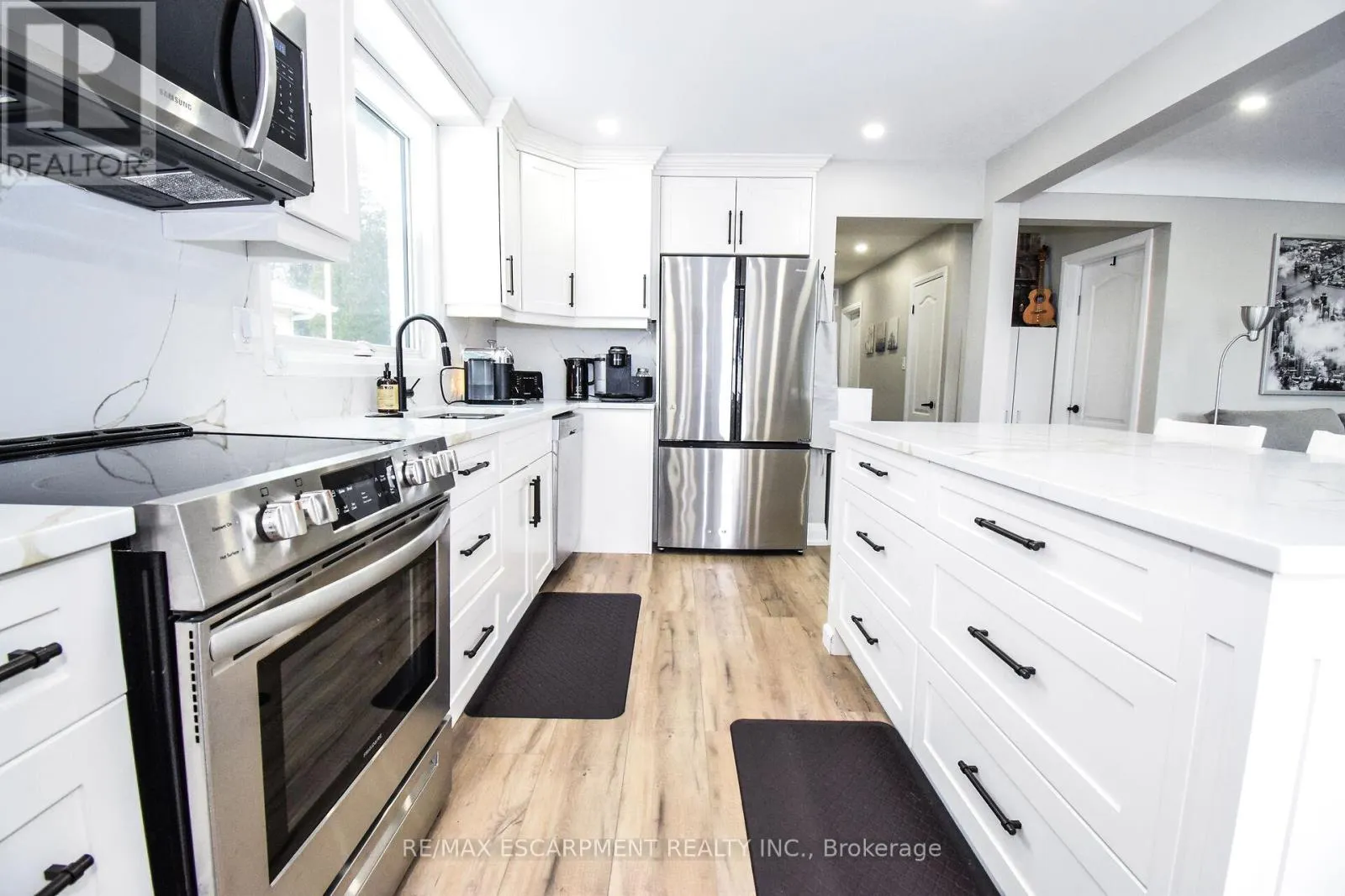 176 EAST 43RD STREET