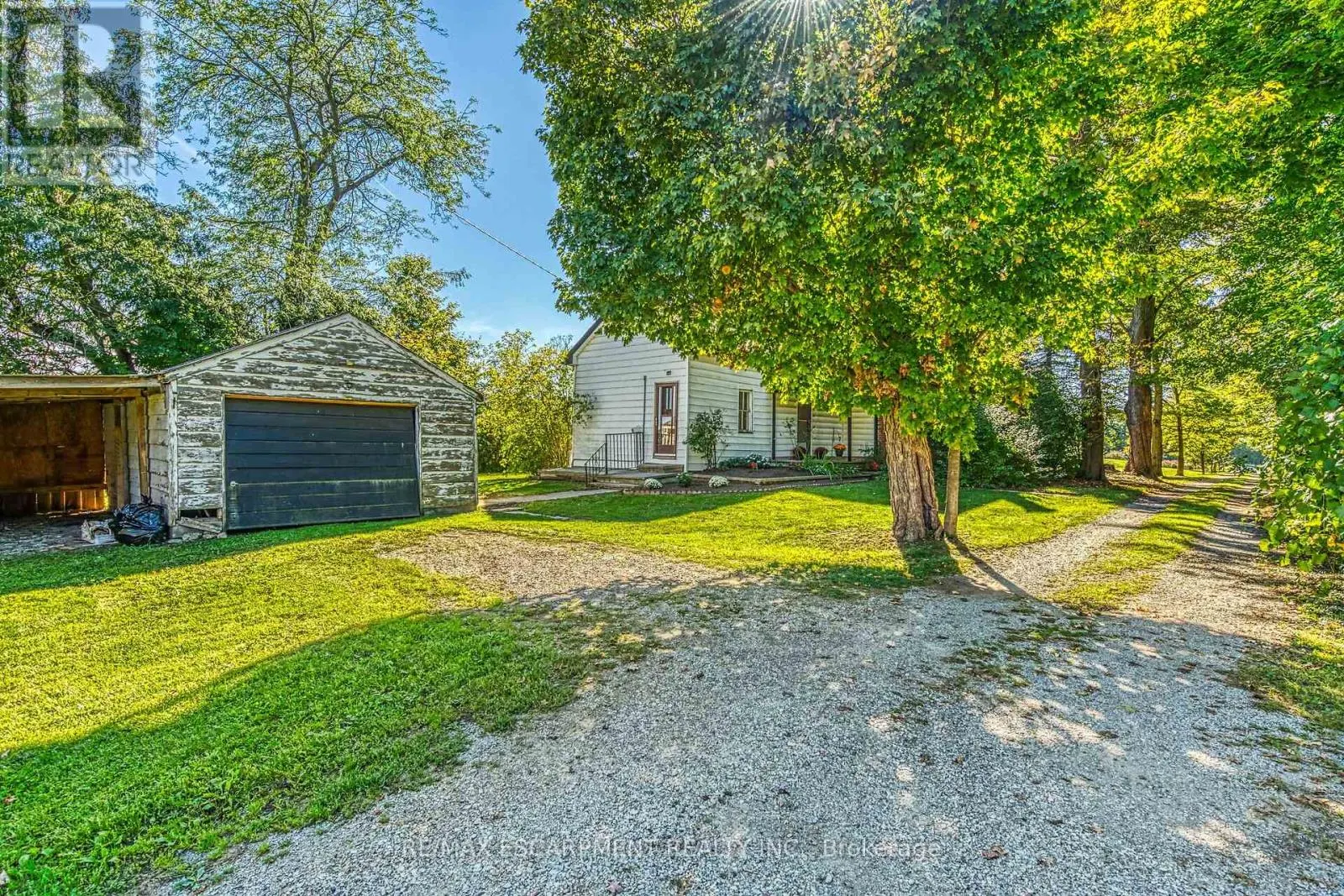 534 HALDIMAND ROAD 32