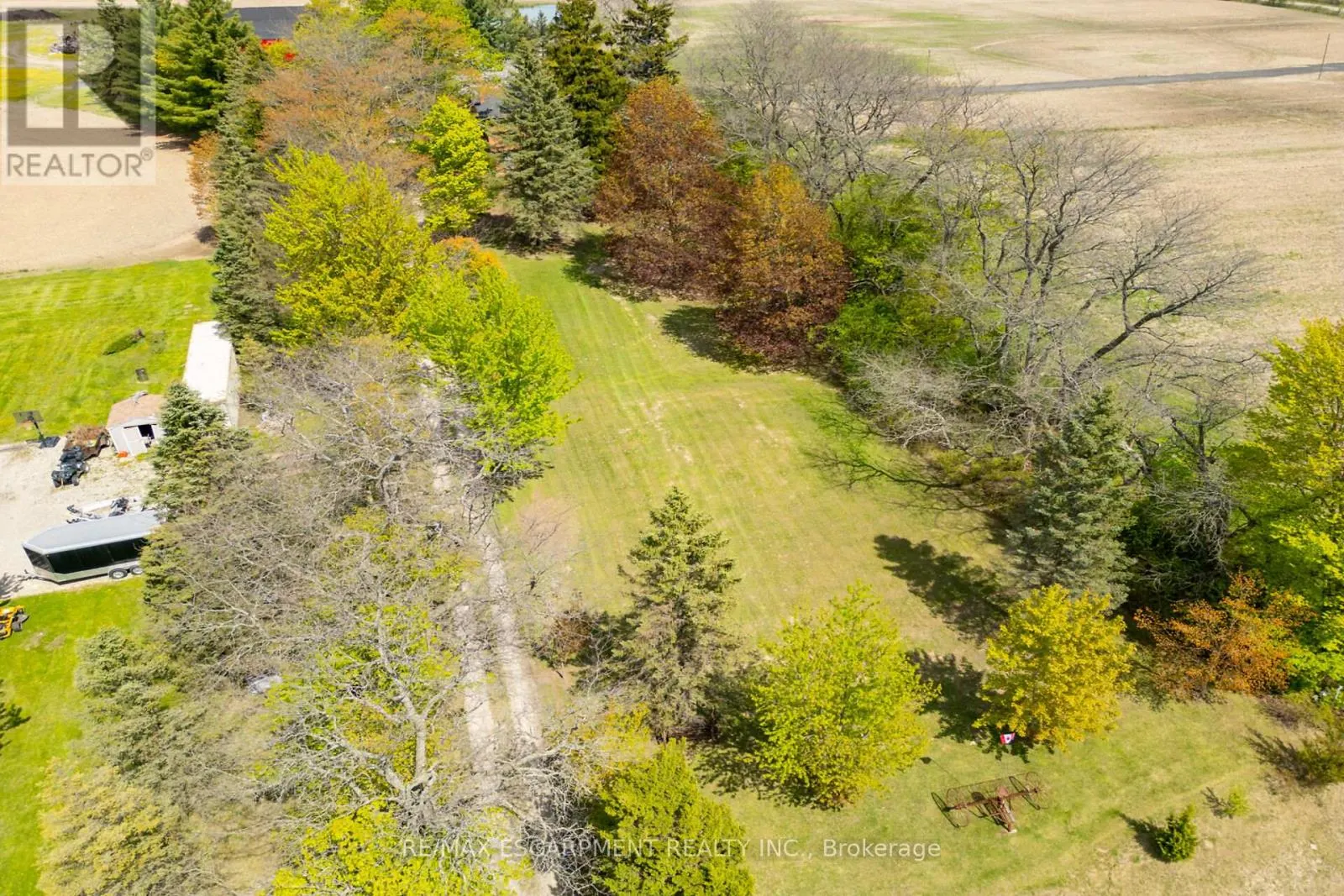534 HALDIMAND ROAD 32