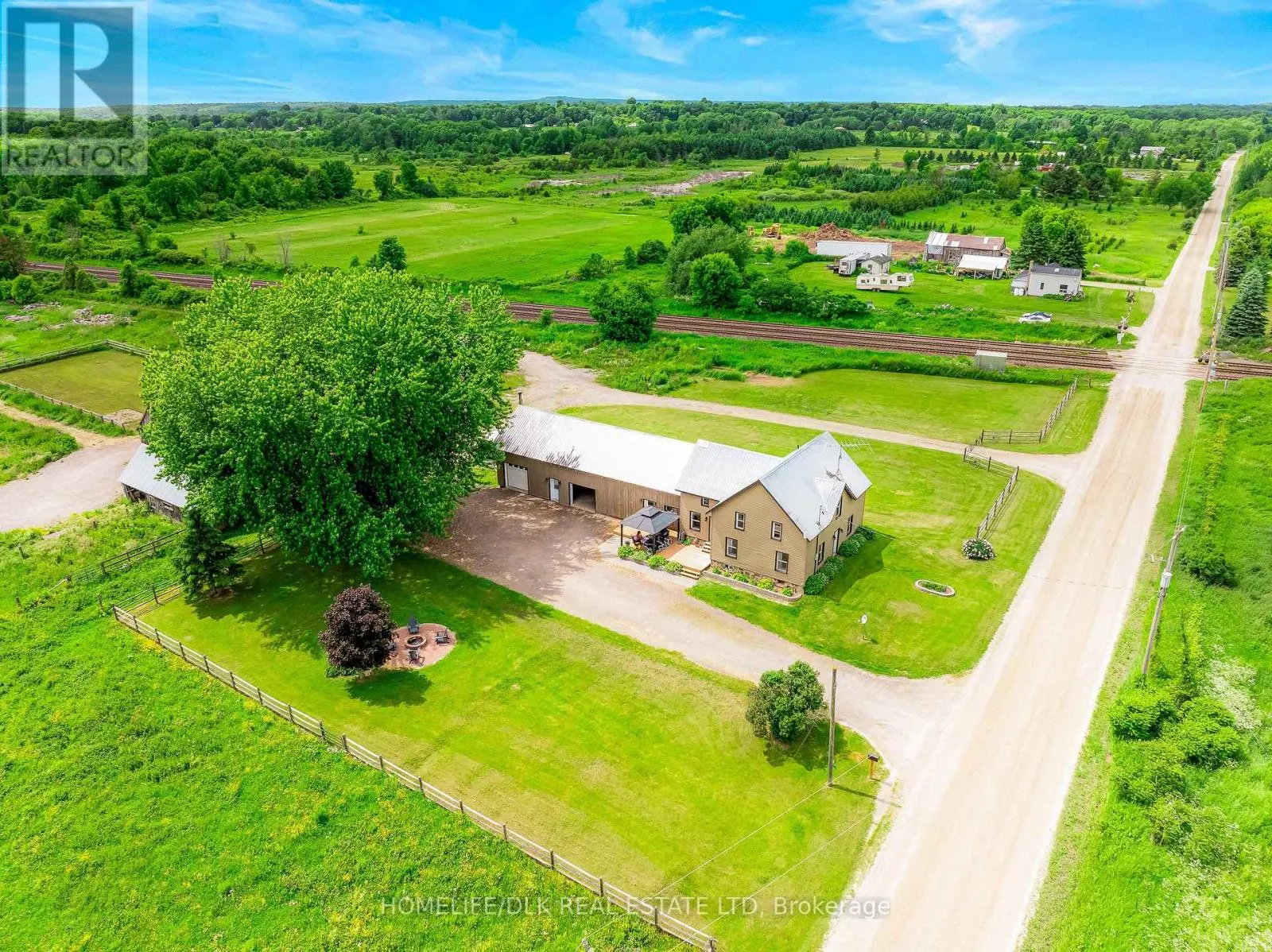 316 TOWNLINE ROAD W