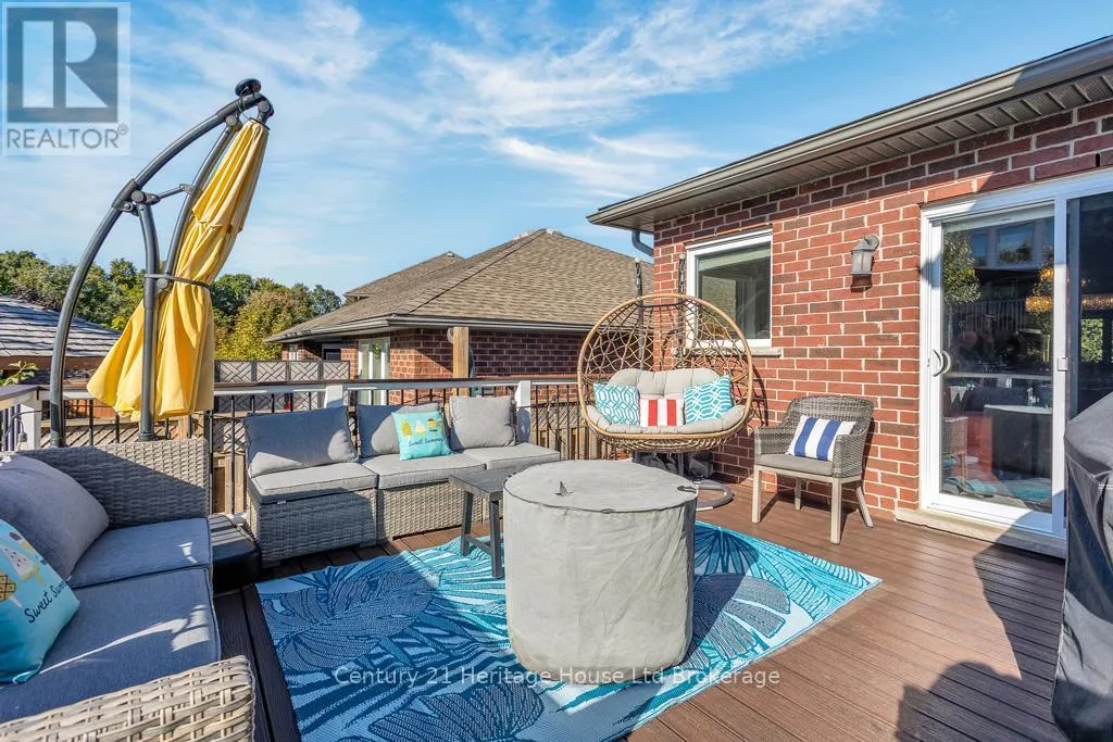 447 ALAN CRESCENT