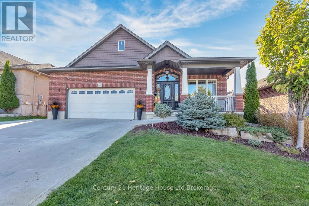 447 ALAN CRESCENT