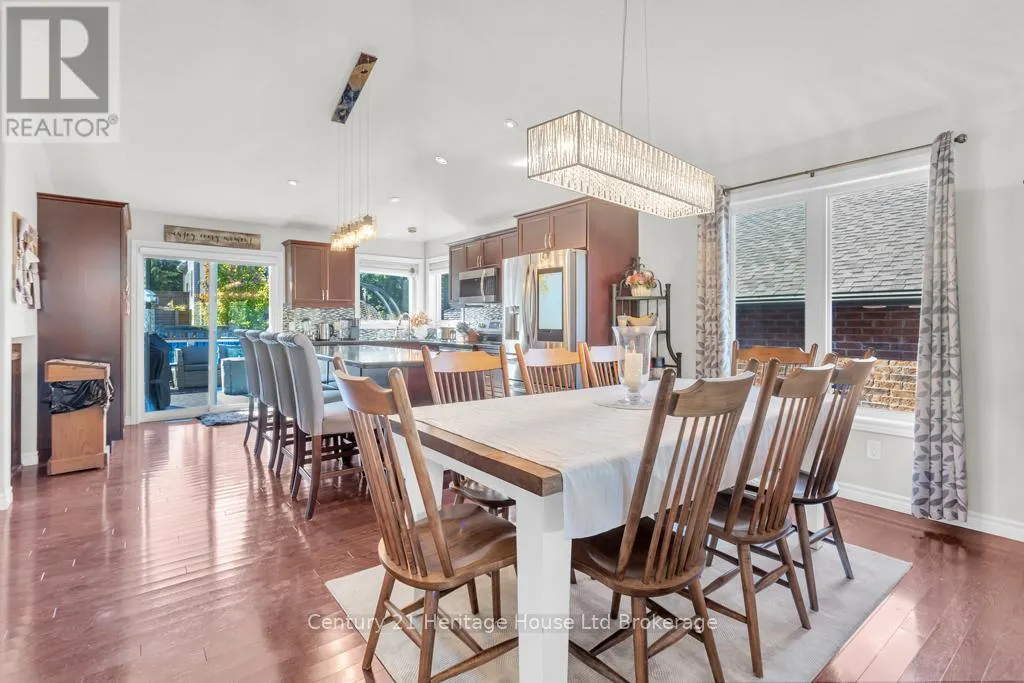 447 ALAN CRESCENT