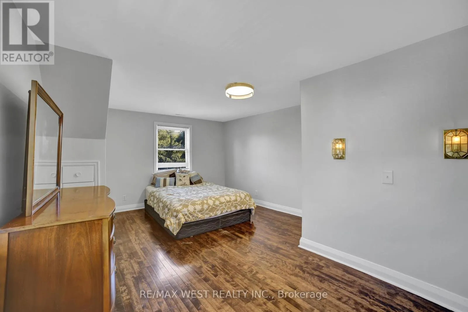 31 LOWER HORNING ROAD