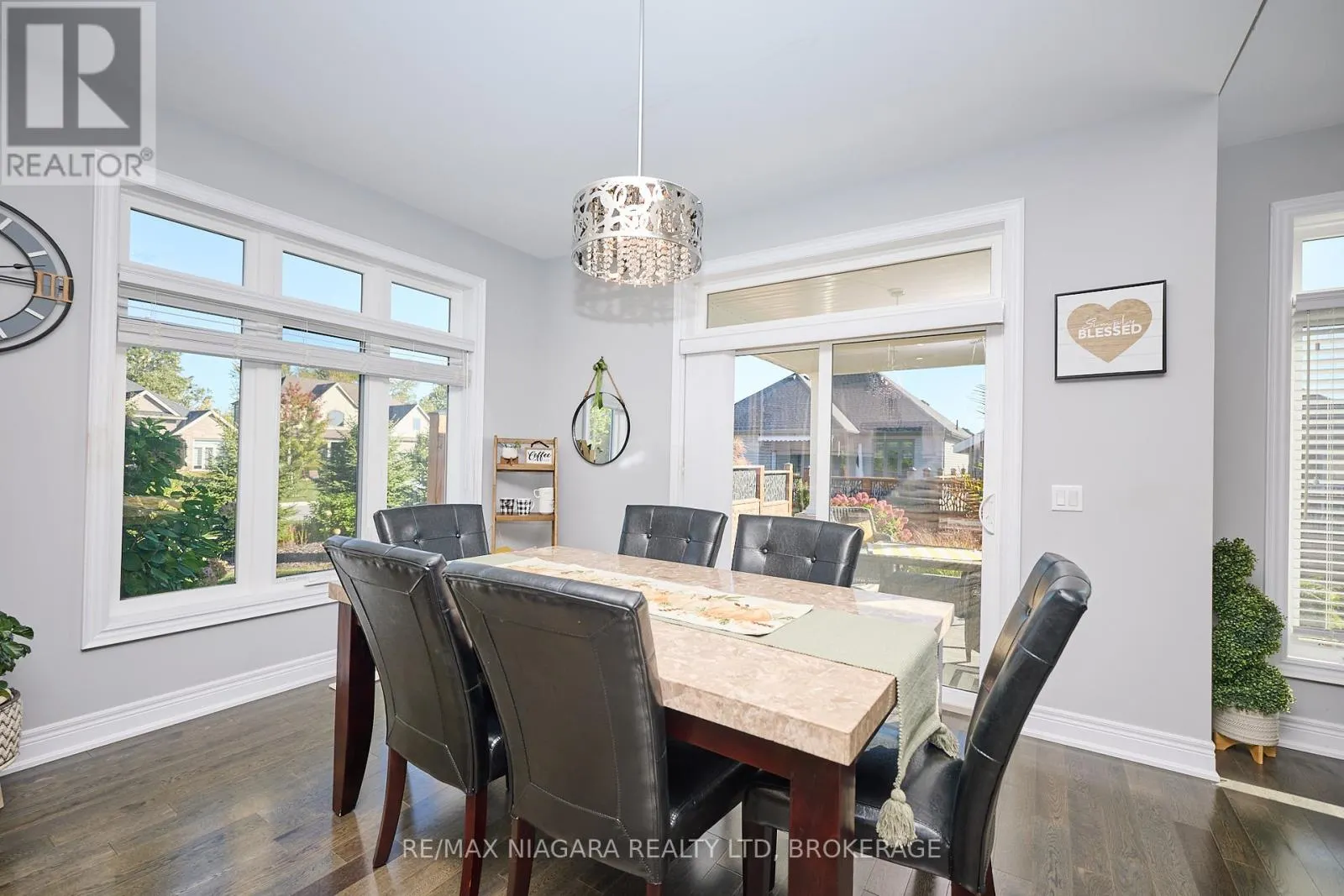 4049 VILLAGE CREEK DRIVE