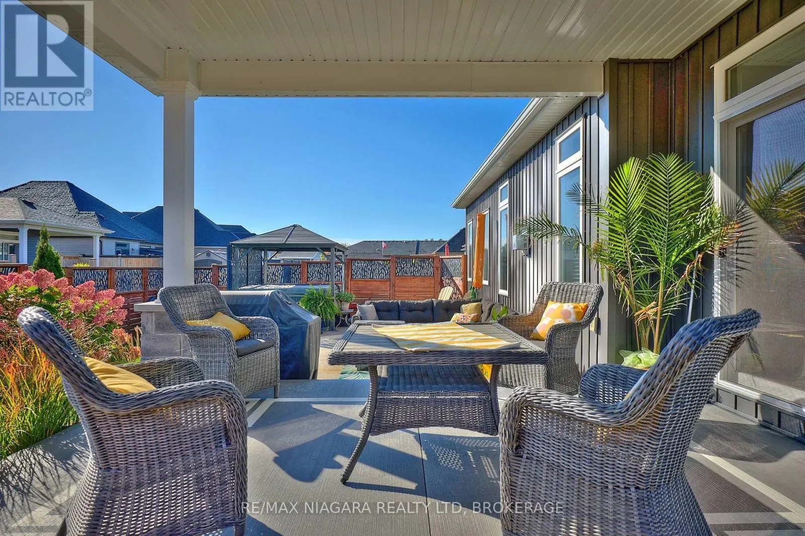 4049 VILLAGE CREEK DRIVE
