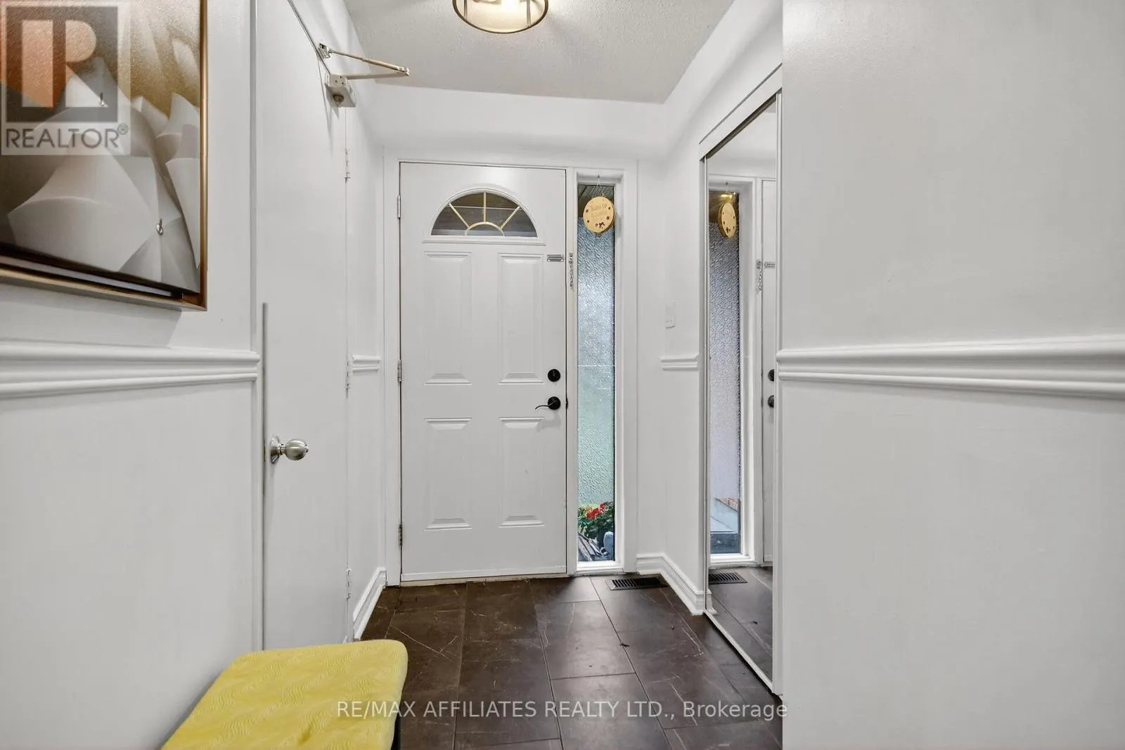 17 - 73 CLARKSON CRESCENT
