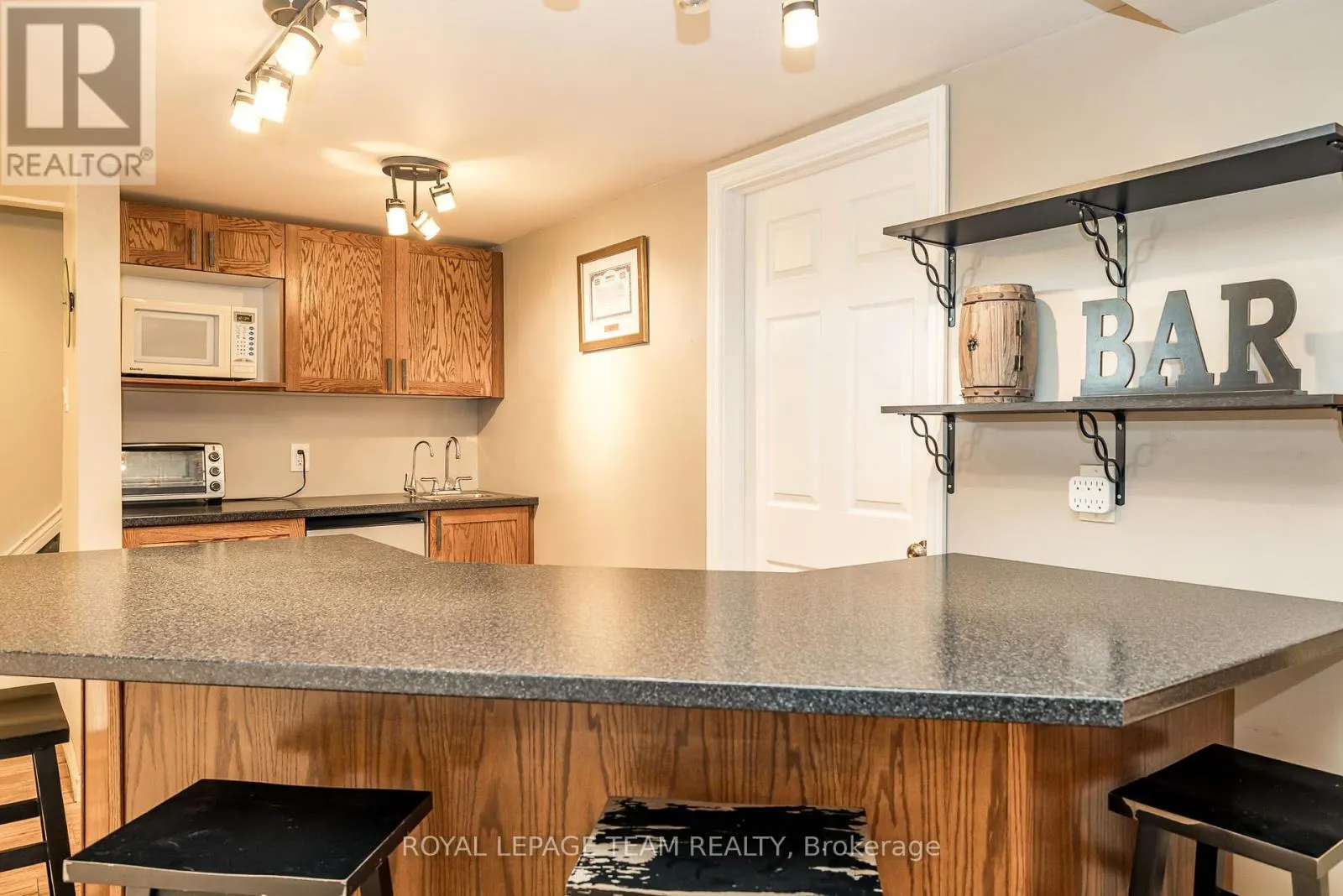 1234 KINBURN SIDE ROAD