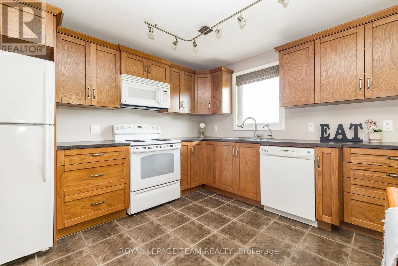 1234 KINBURN SIDE ROAD