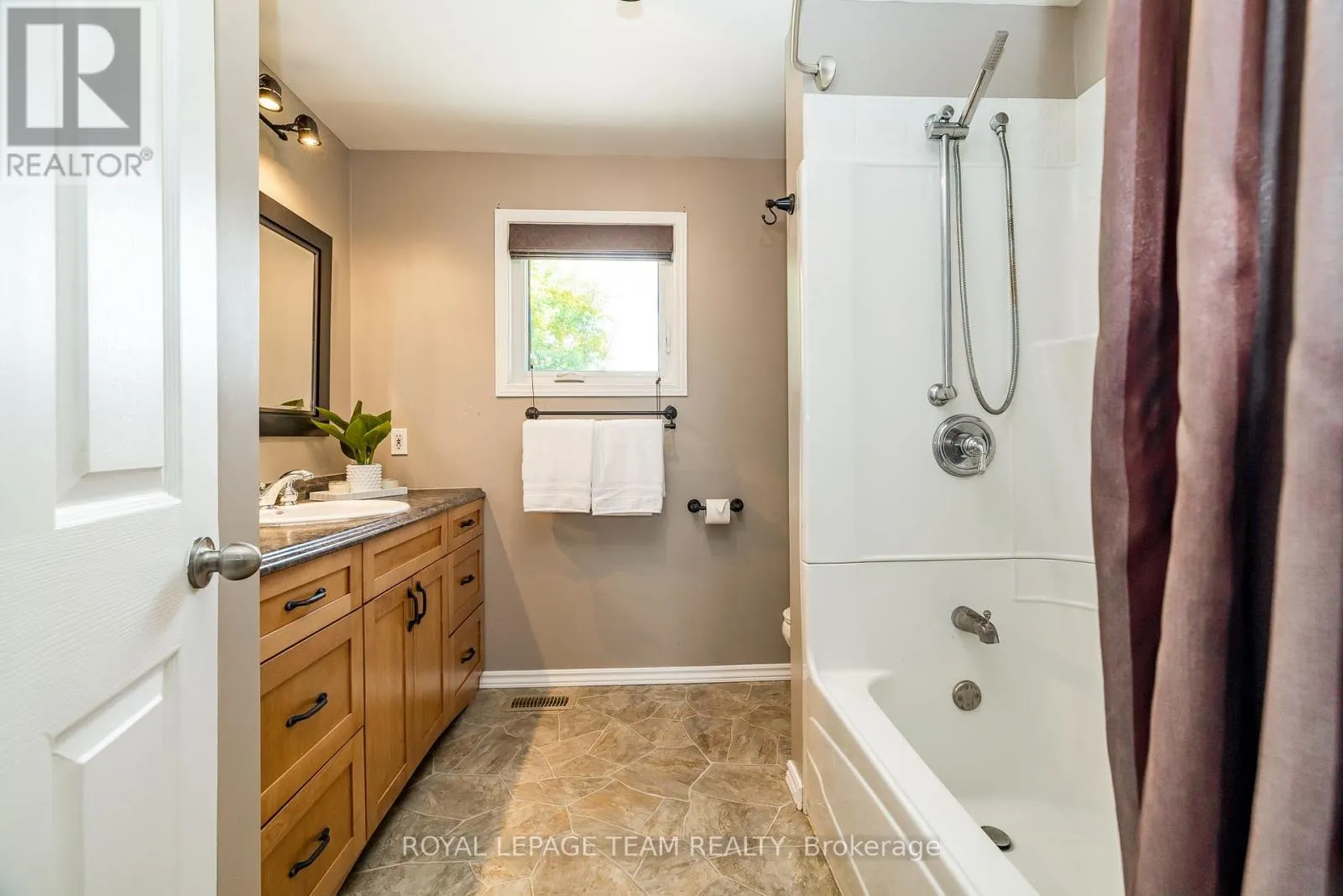 1234 KINBURN SIDE ROAD