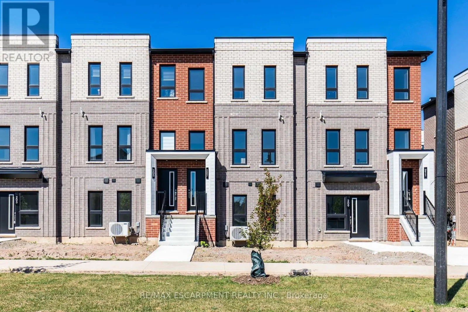 36 - 70 KENESKY DRIVE