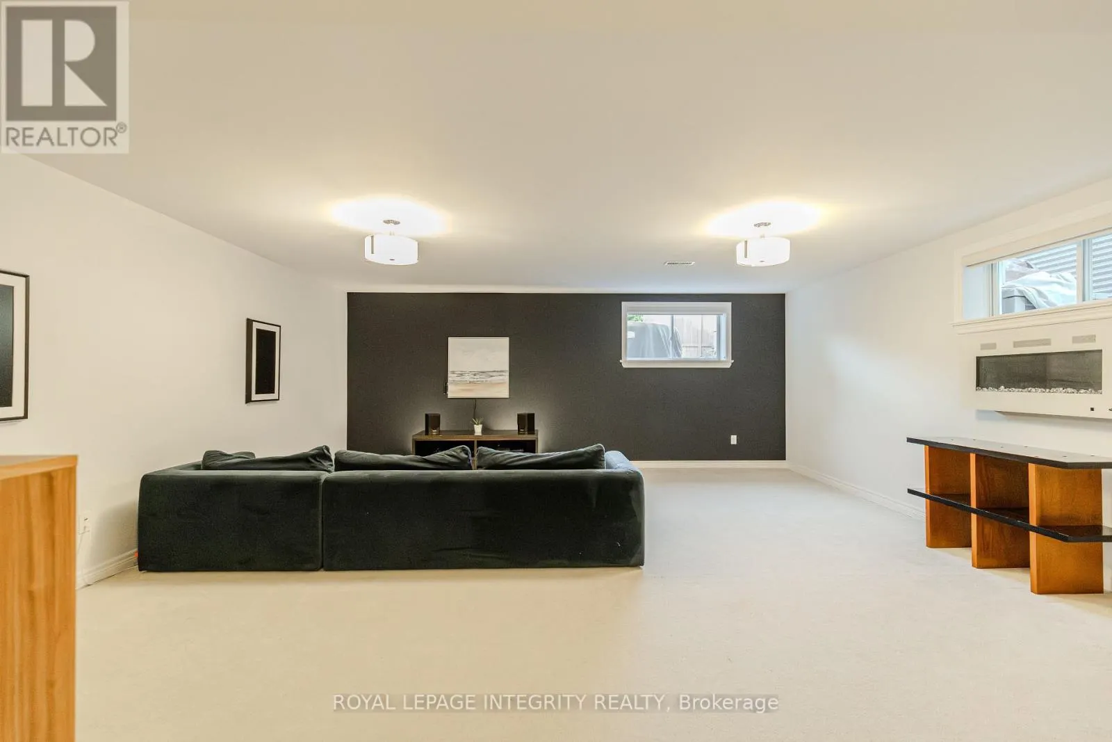 206 ANCASTER AVENUE