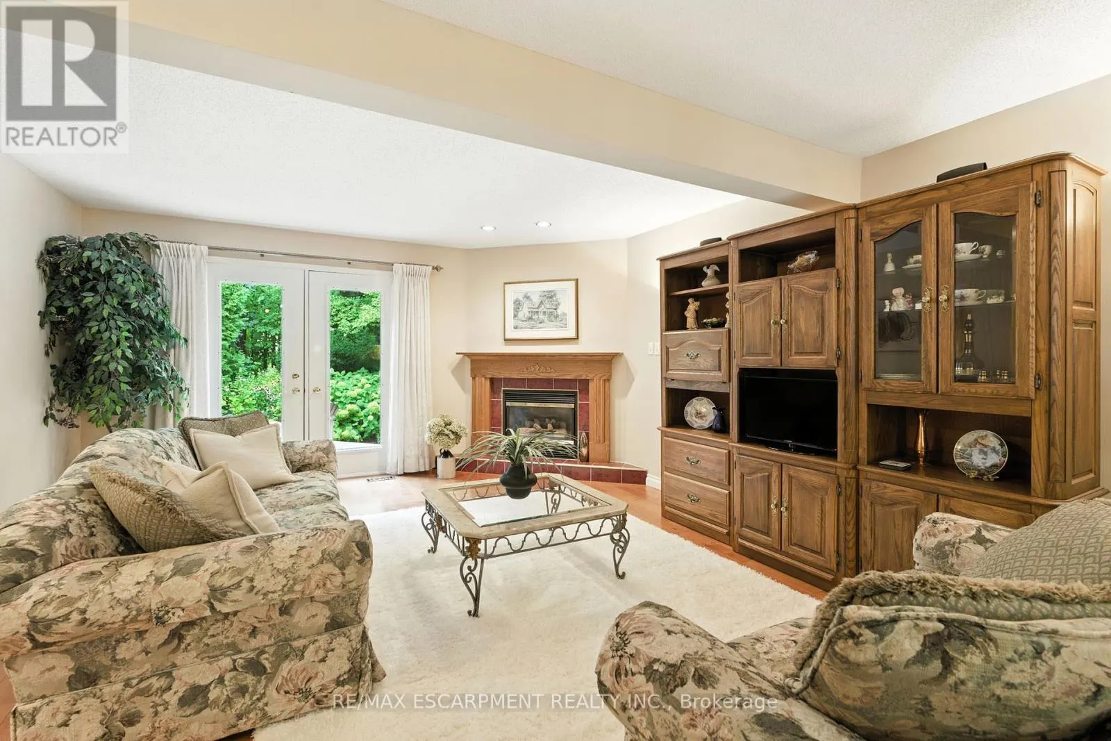 18 NAPLES BOULEVARD