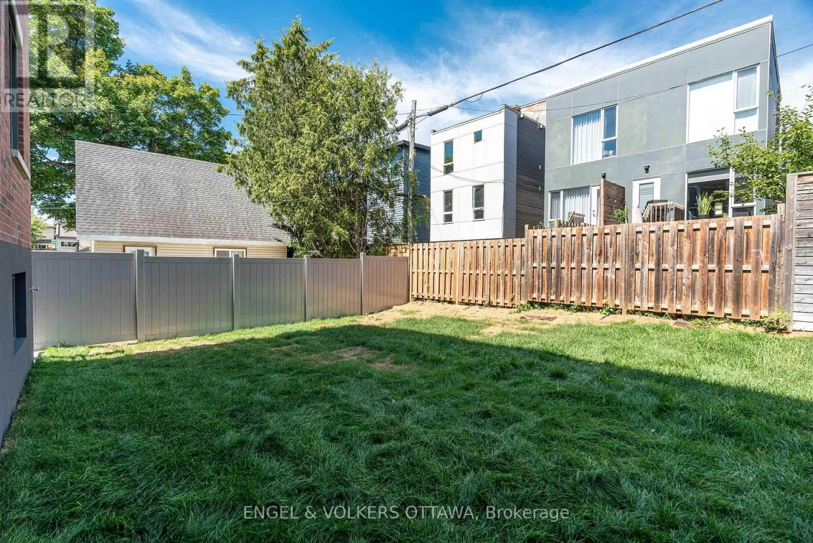 C - 195 HOPEWELL AVENUE