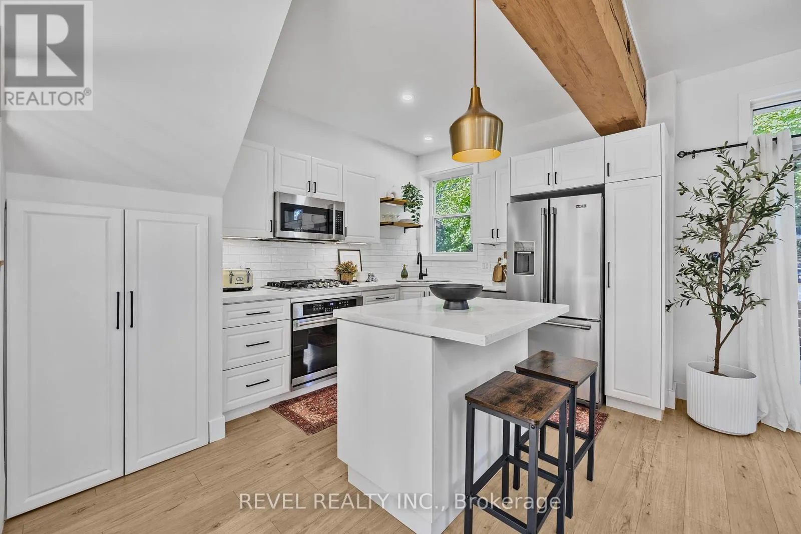 289 CUMBERLAND AVENUE
