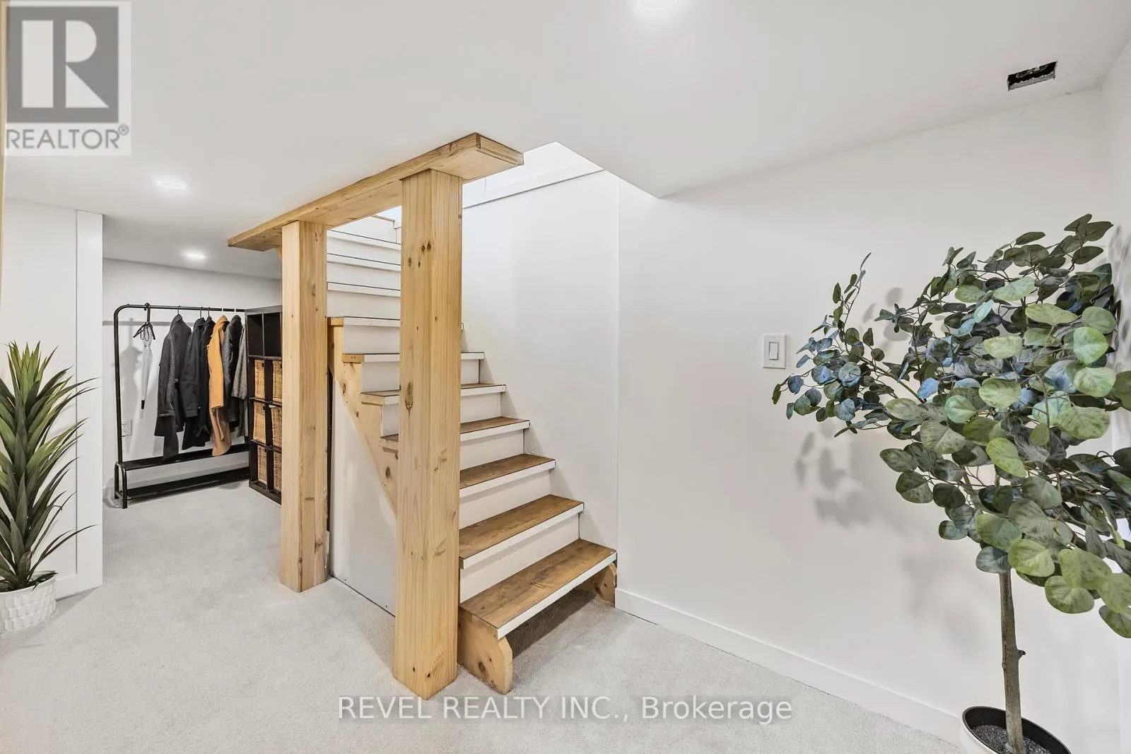 289 CUMBERLAND AVENUE