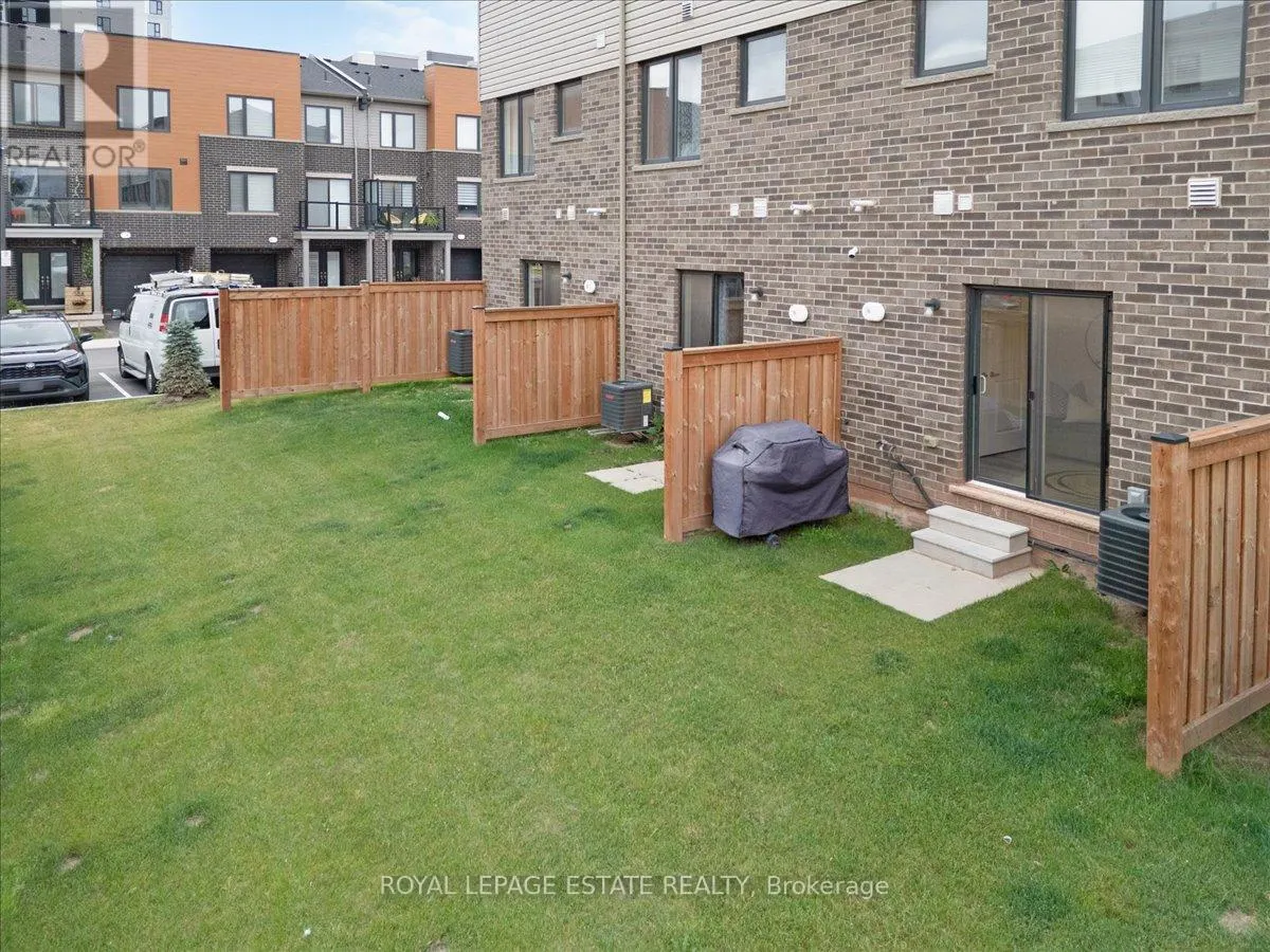 39 RADISON LANE