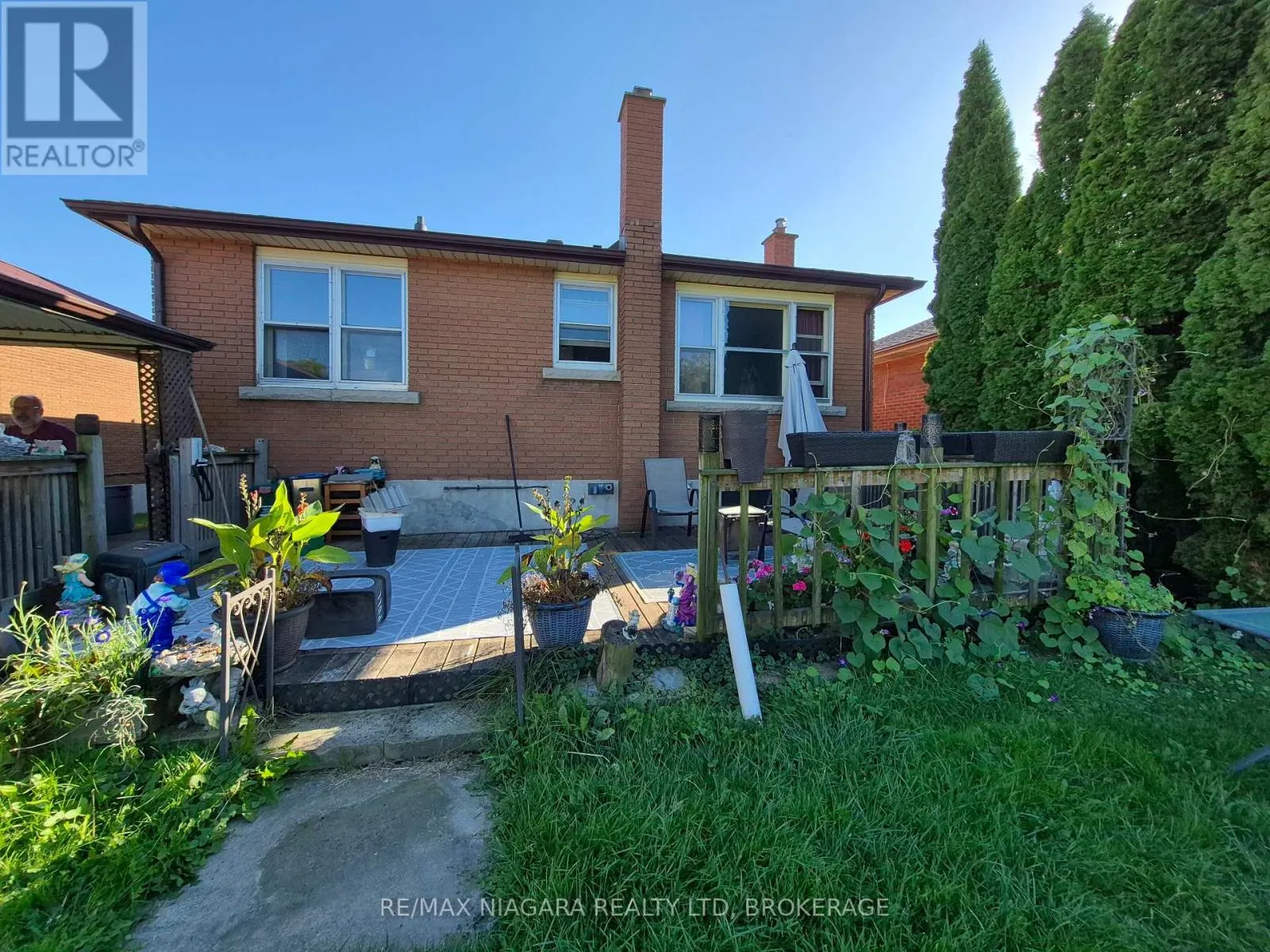 5711 KITCHENER STREET