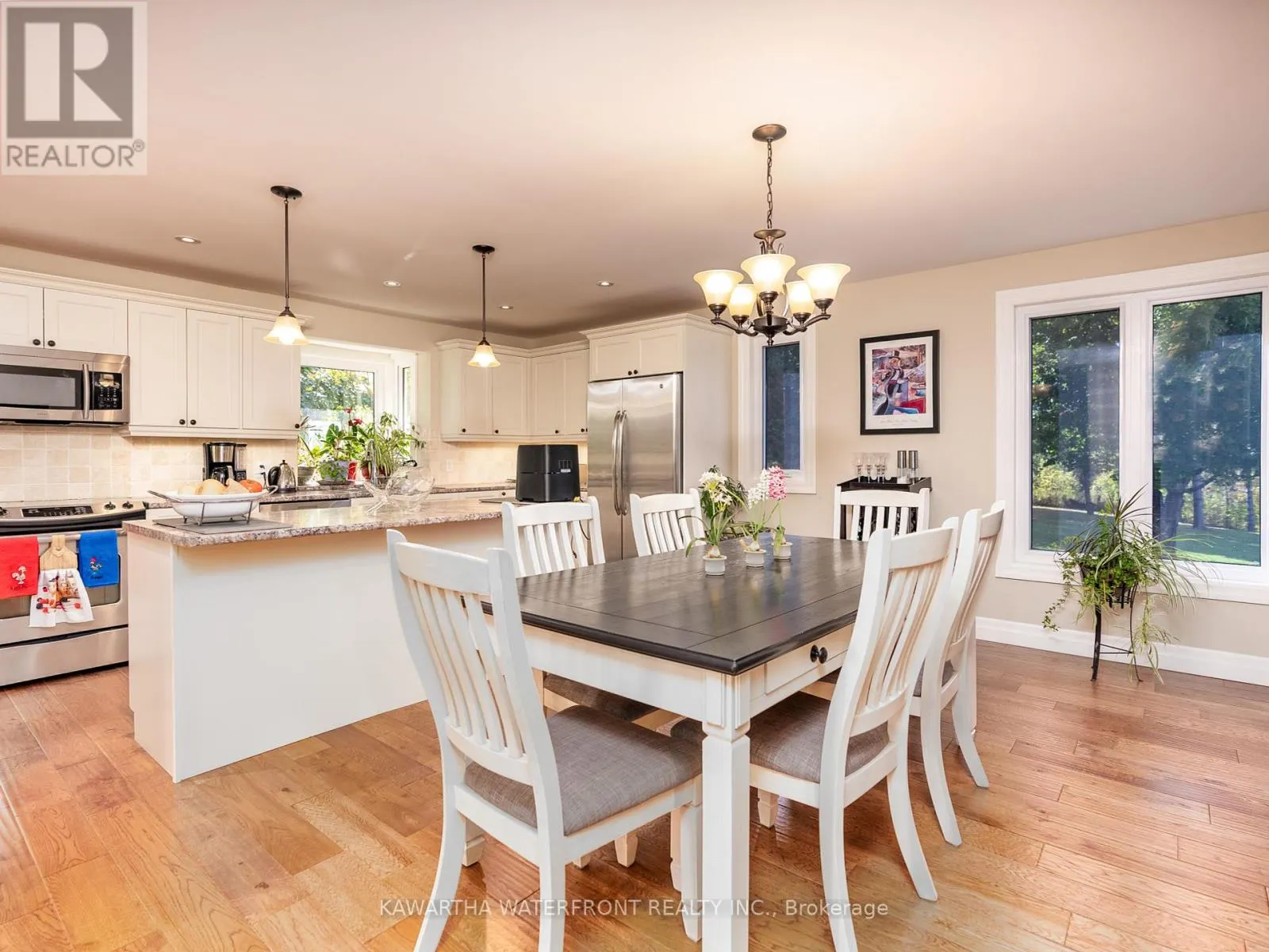 33 NORTHLINE ROAD