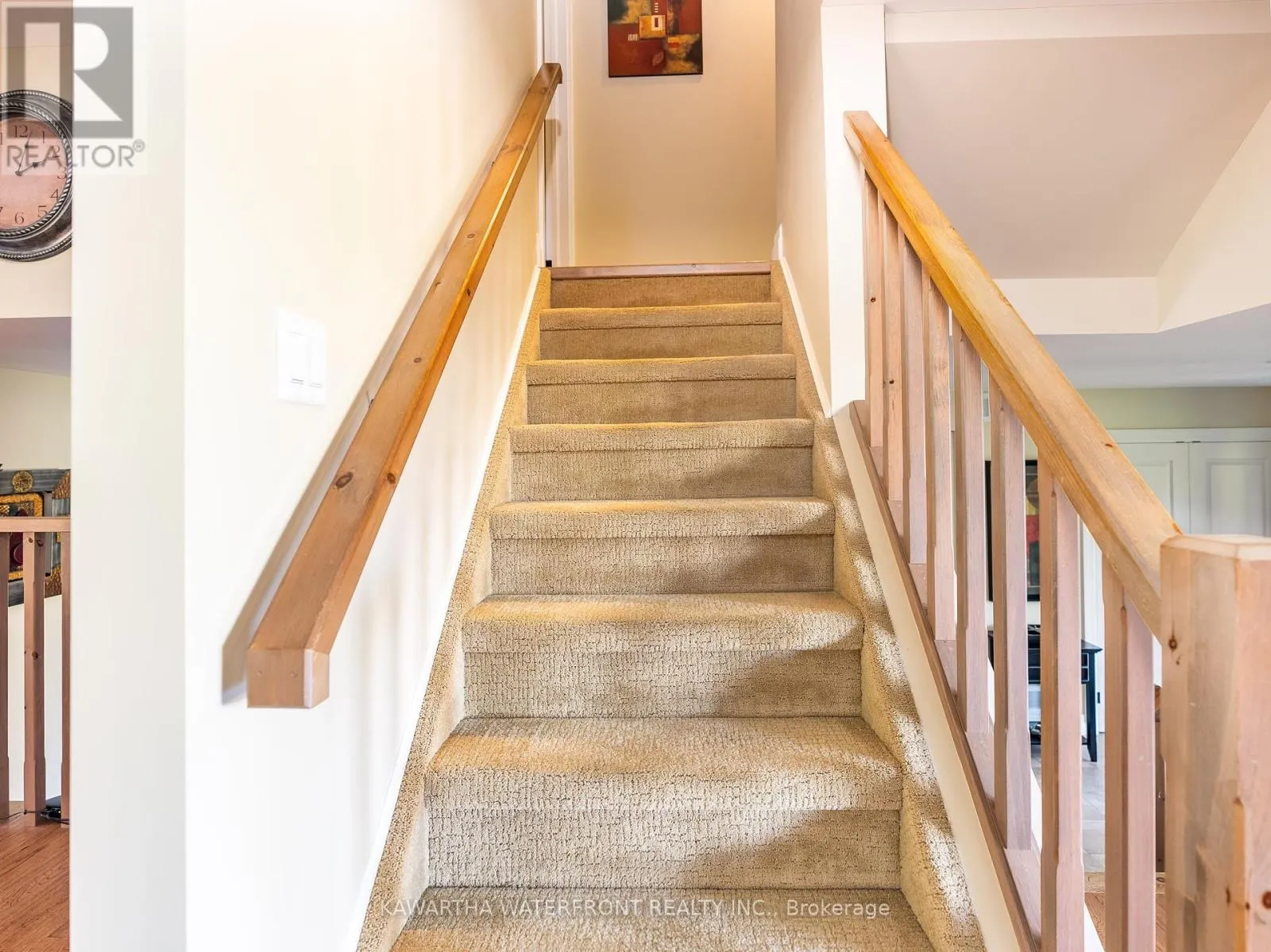 33 NORTHLINE ROAD
