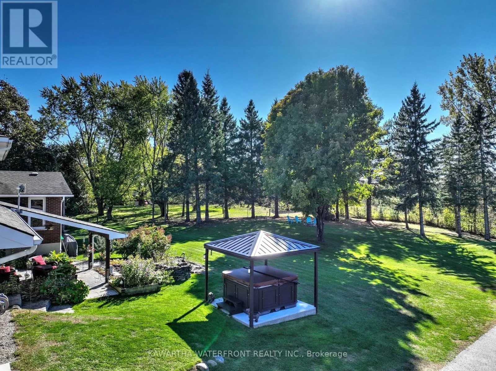 33 NORTHLINE ROAD