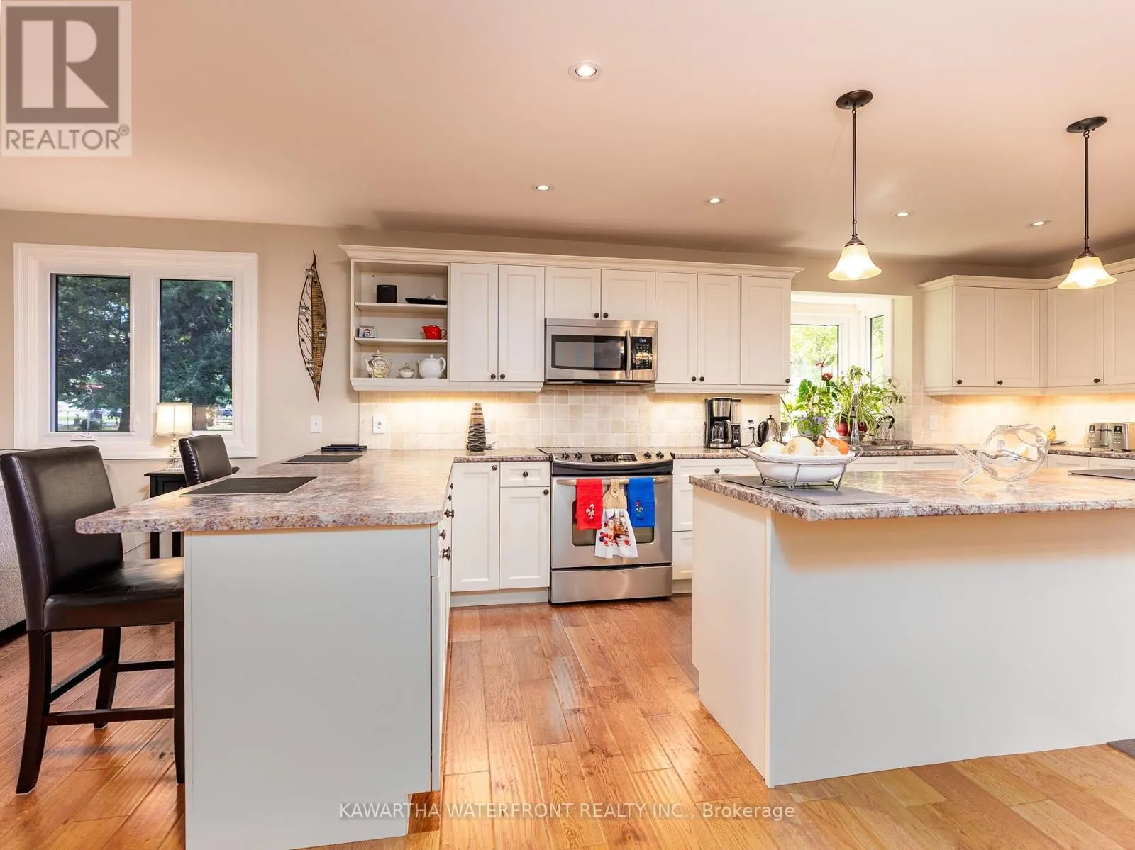 33 NORTHLINE ROAD
