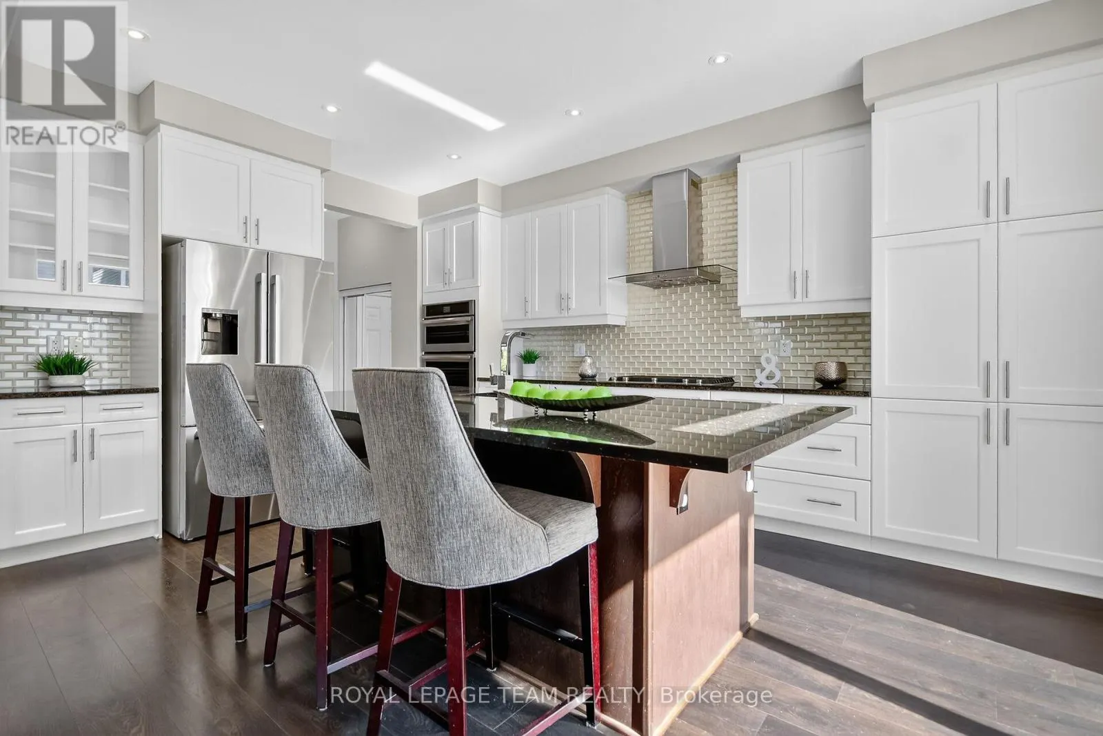 939 WHIMBREL WAY