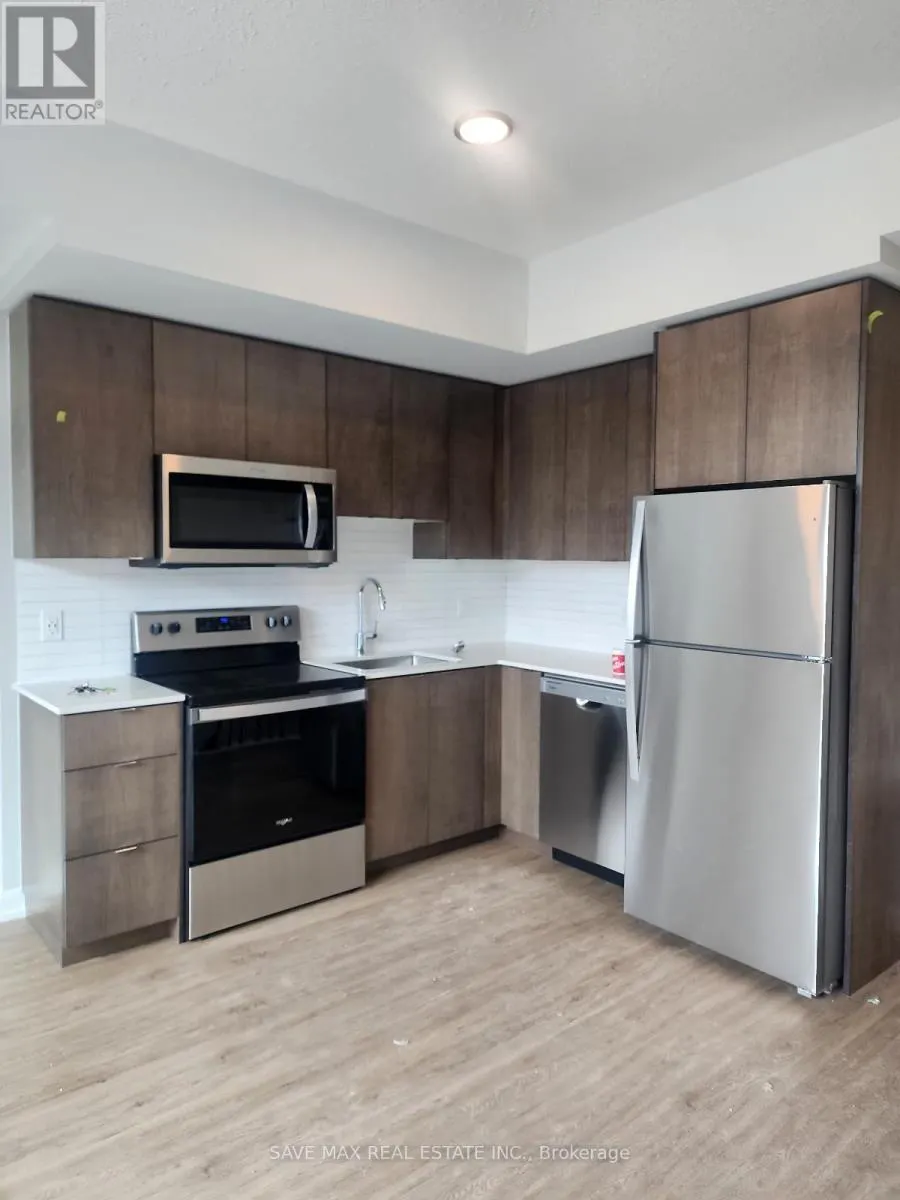 311 - 708 WOOLWICH STREET