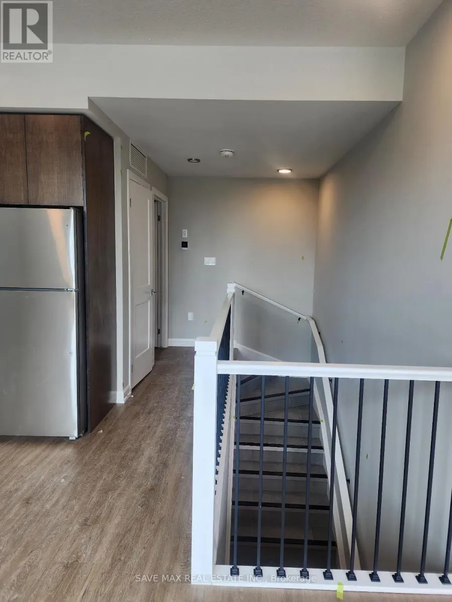 311 - 708 WOOLWICH STREET