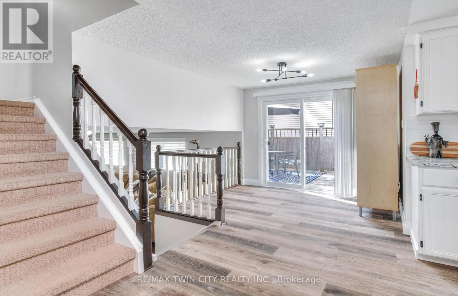 27 WHEATFIELD CRESCENT
