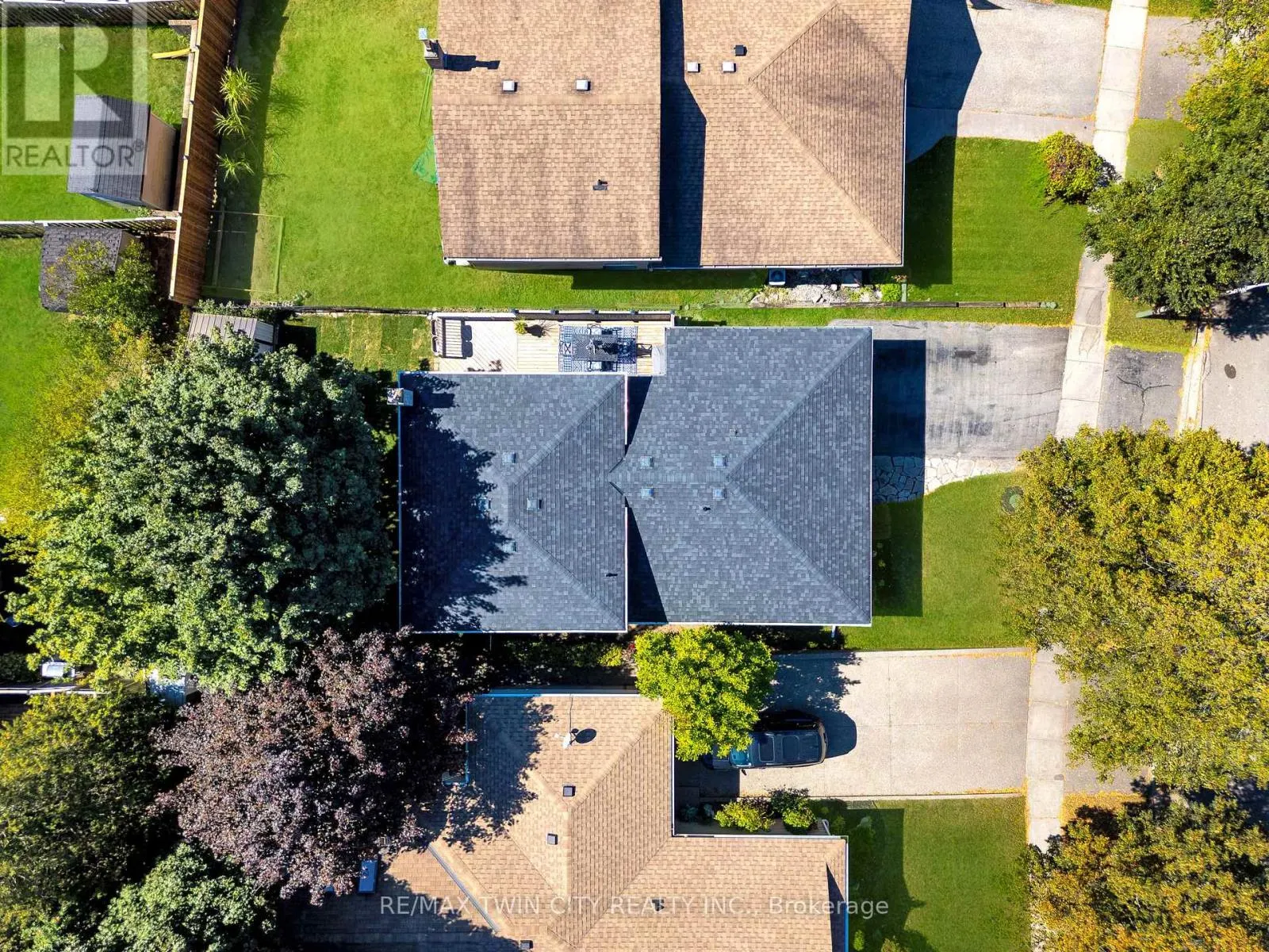 27 WHEATFIELD CRESCENT