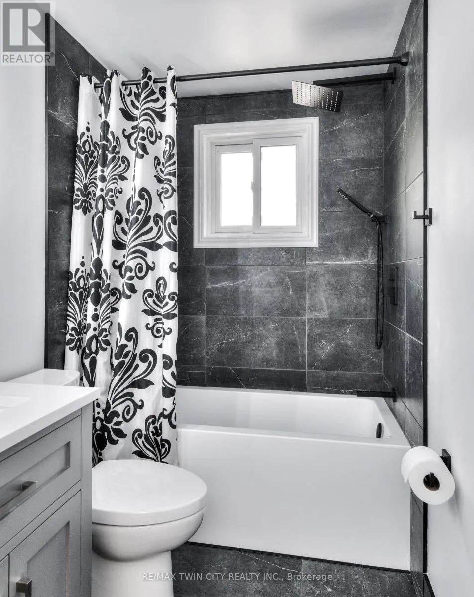 27 WHEATFIELD CRESCENT