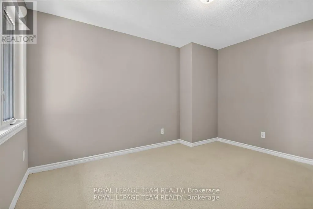 939 WHIMBREL WAY