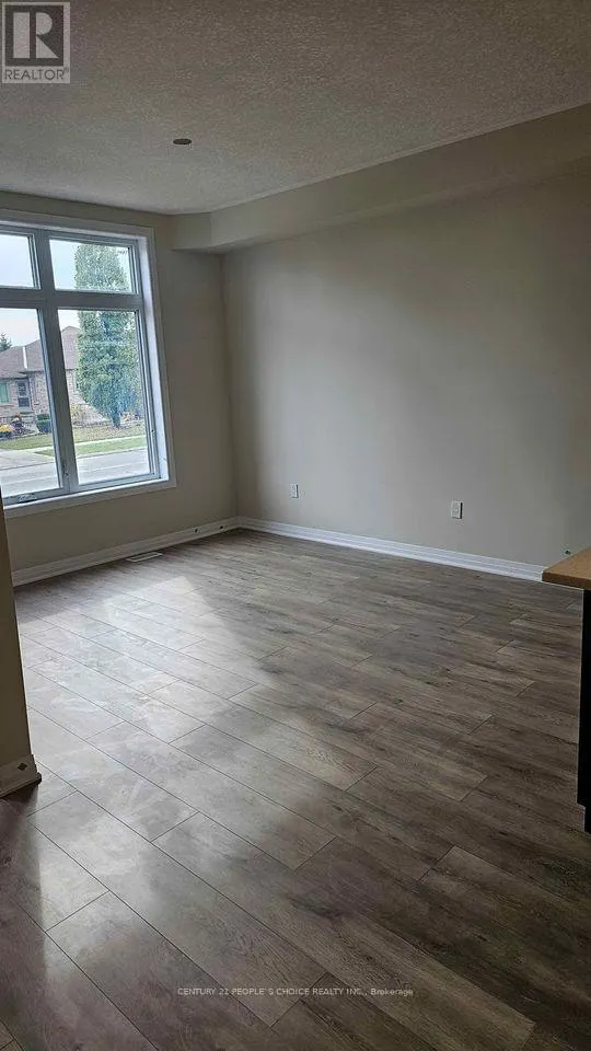 137 - 25 ISHERWOOD AVENUE