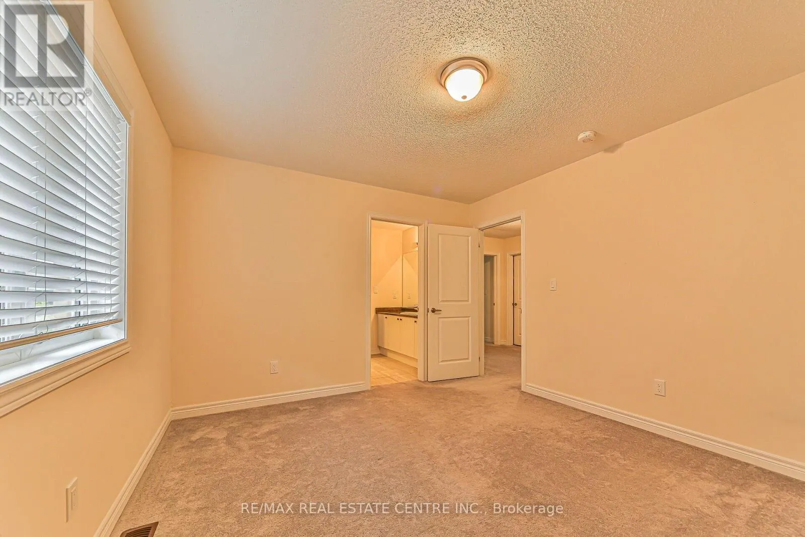 85 HOMESTEAD WAY