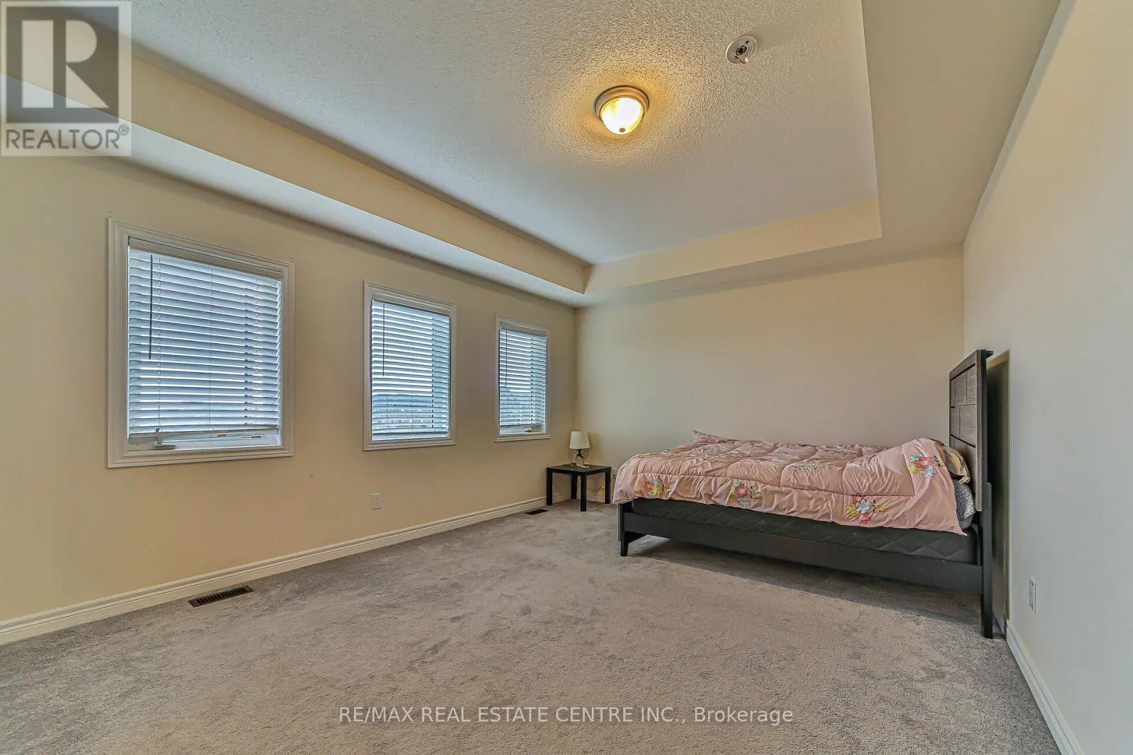 85 HOMESTEAD WAY