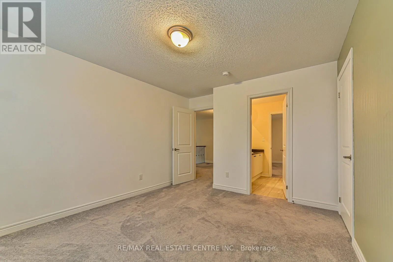85 HOMESTEAD WAY