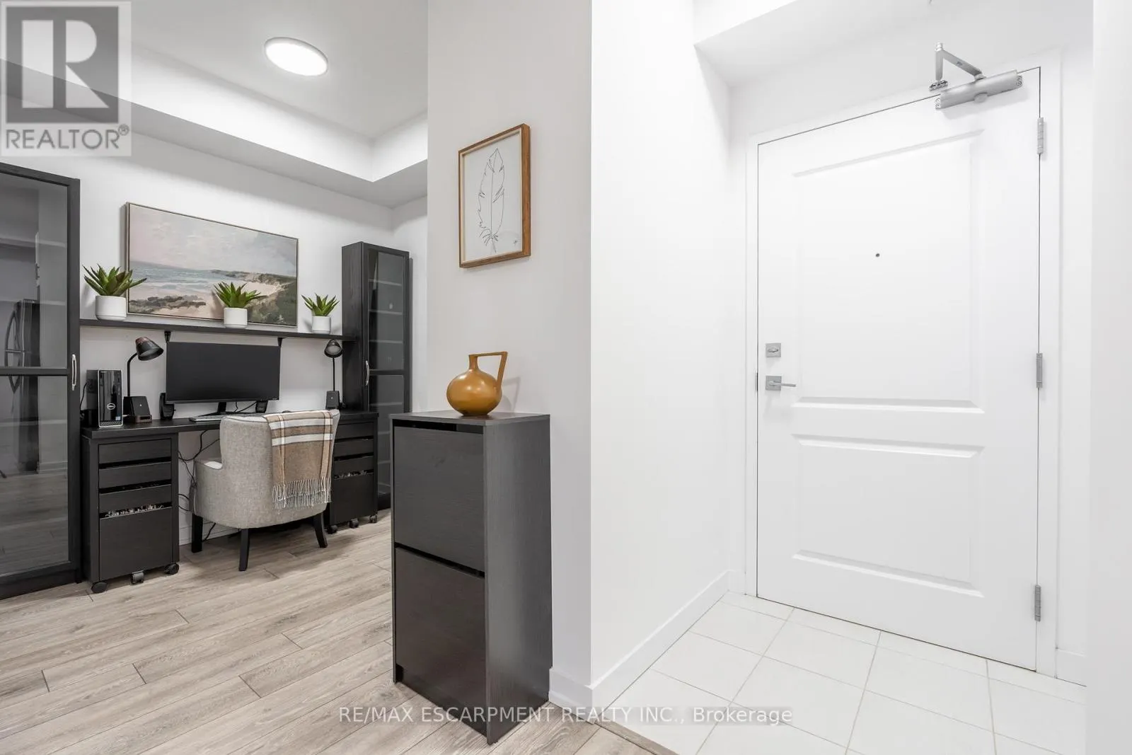 509 - 125 SHOREVIEW PLACE