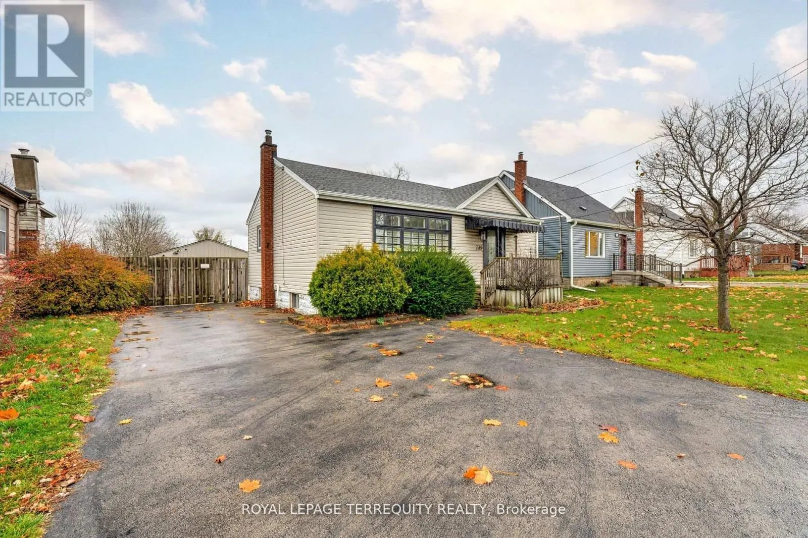 739 UPPER GAGE AVENUE