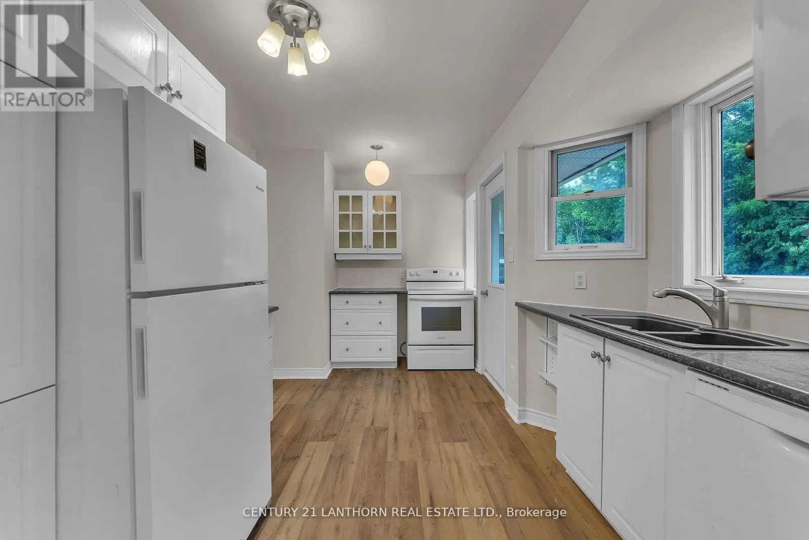 1168 CLEARVIEW ROAD