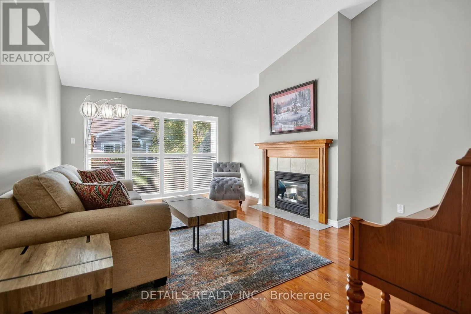 57 NIGHTHAWK CRESCENT CRESCENT