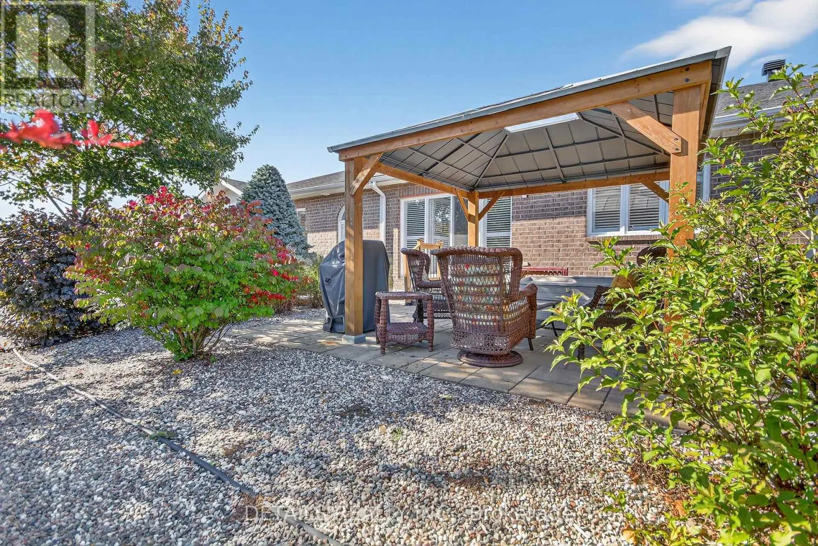 57 NIGHTHAWK CRESCENT CRESCENT
